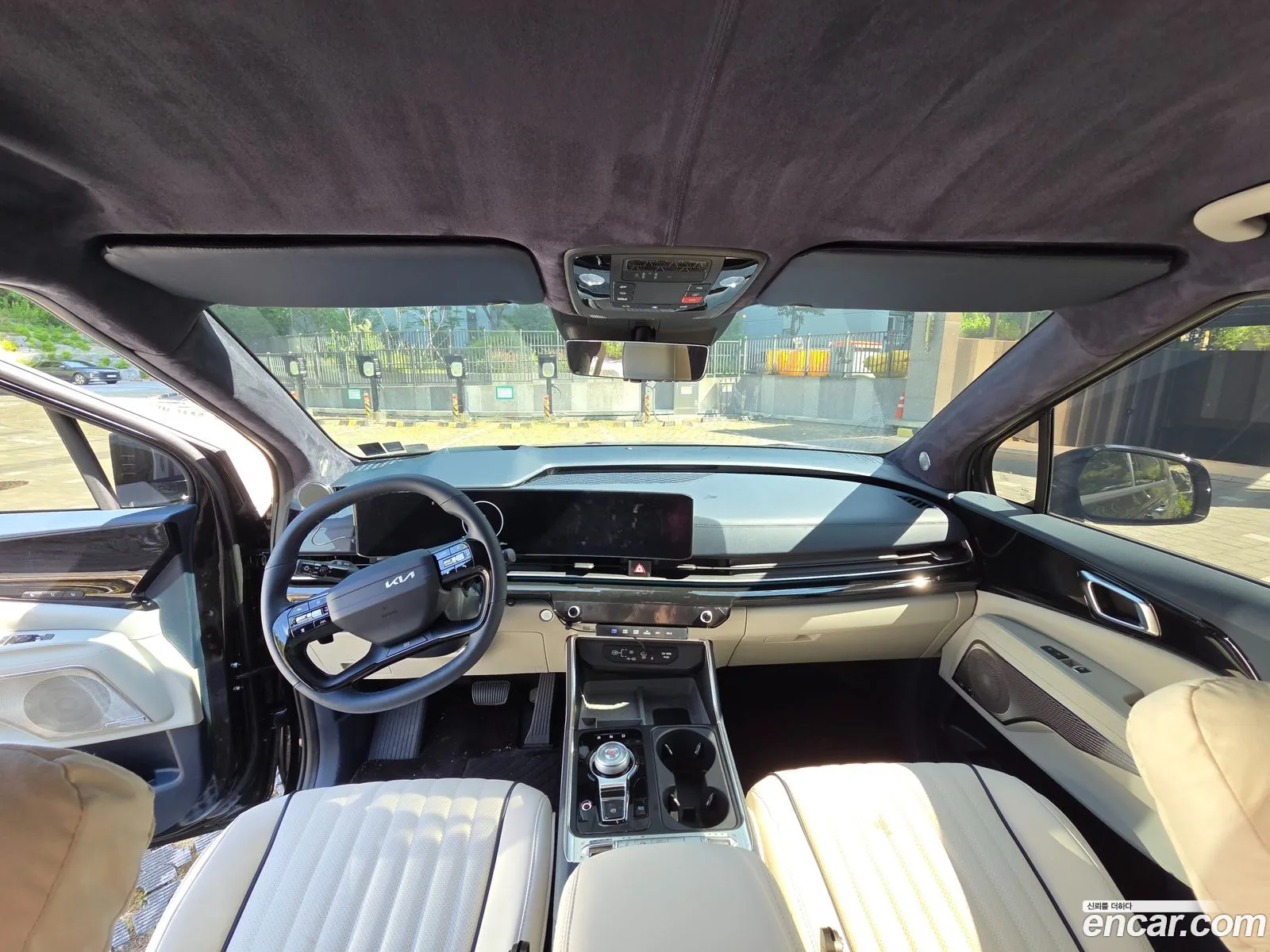 Kia Carnival 2026 — 8