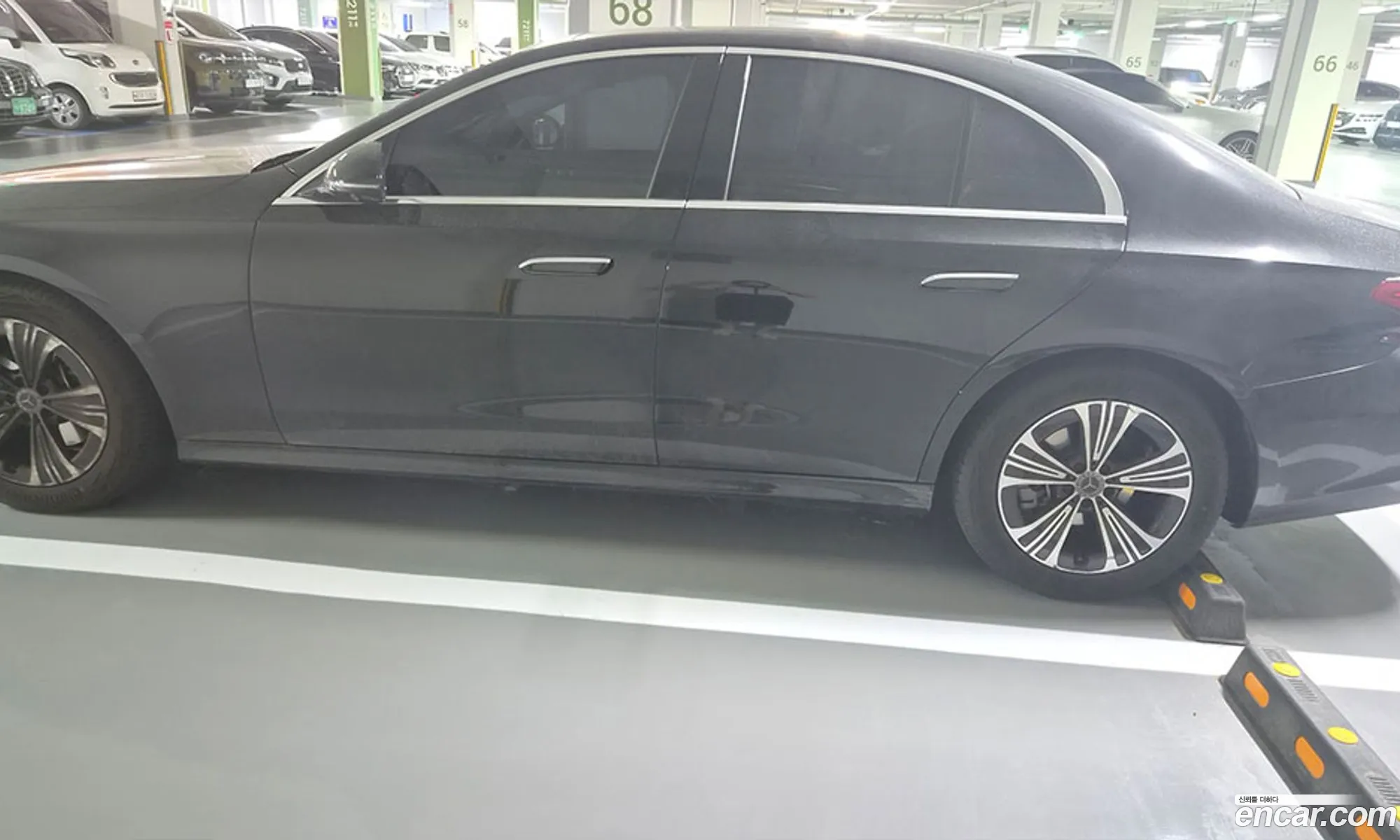 Mercedes-Benz E-Class W214 2025 — 17