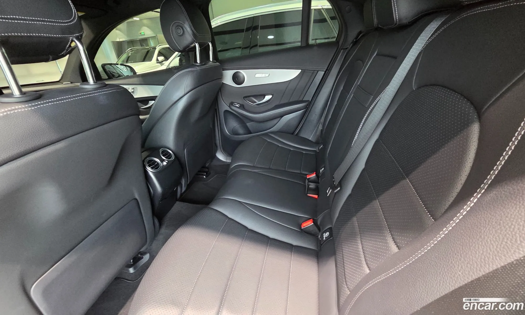 Mercedes-Benz GLC-Class X253 2023 — 12