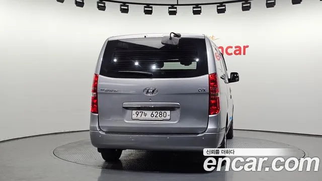 Hyundai Grand Starex 2013 — 3