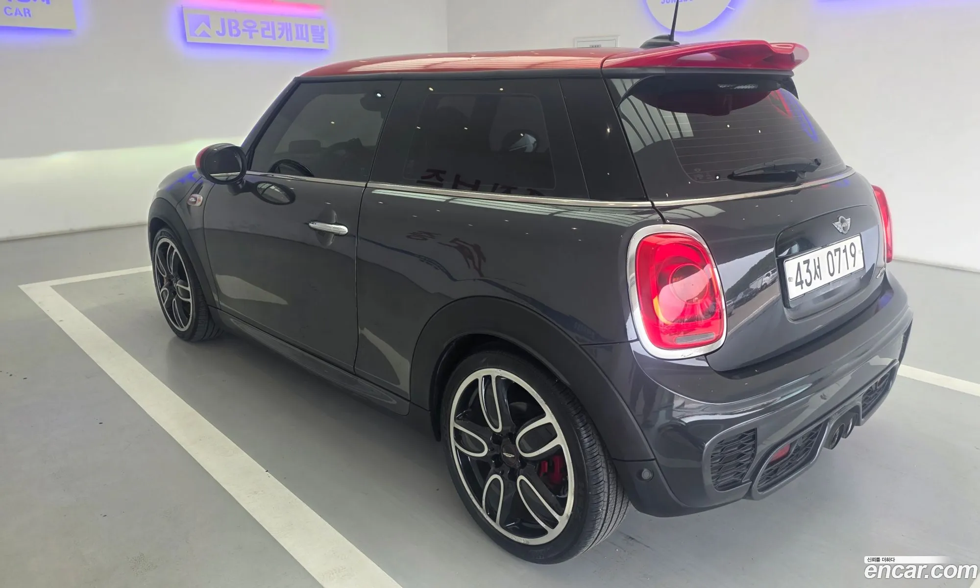 Mini Cooper S 2015 — 16