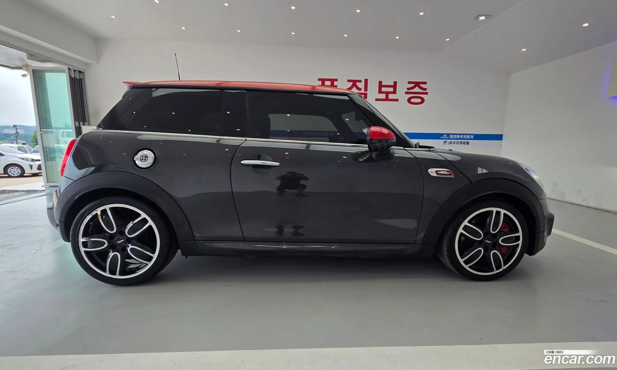 Mini Cooper S 2015 — 12