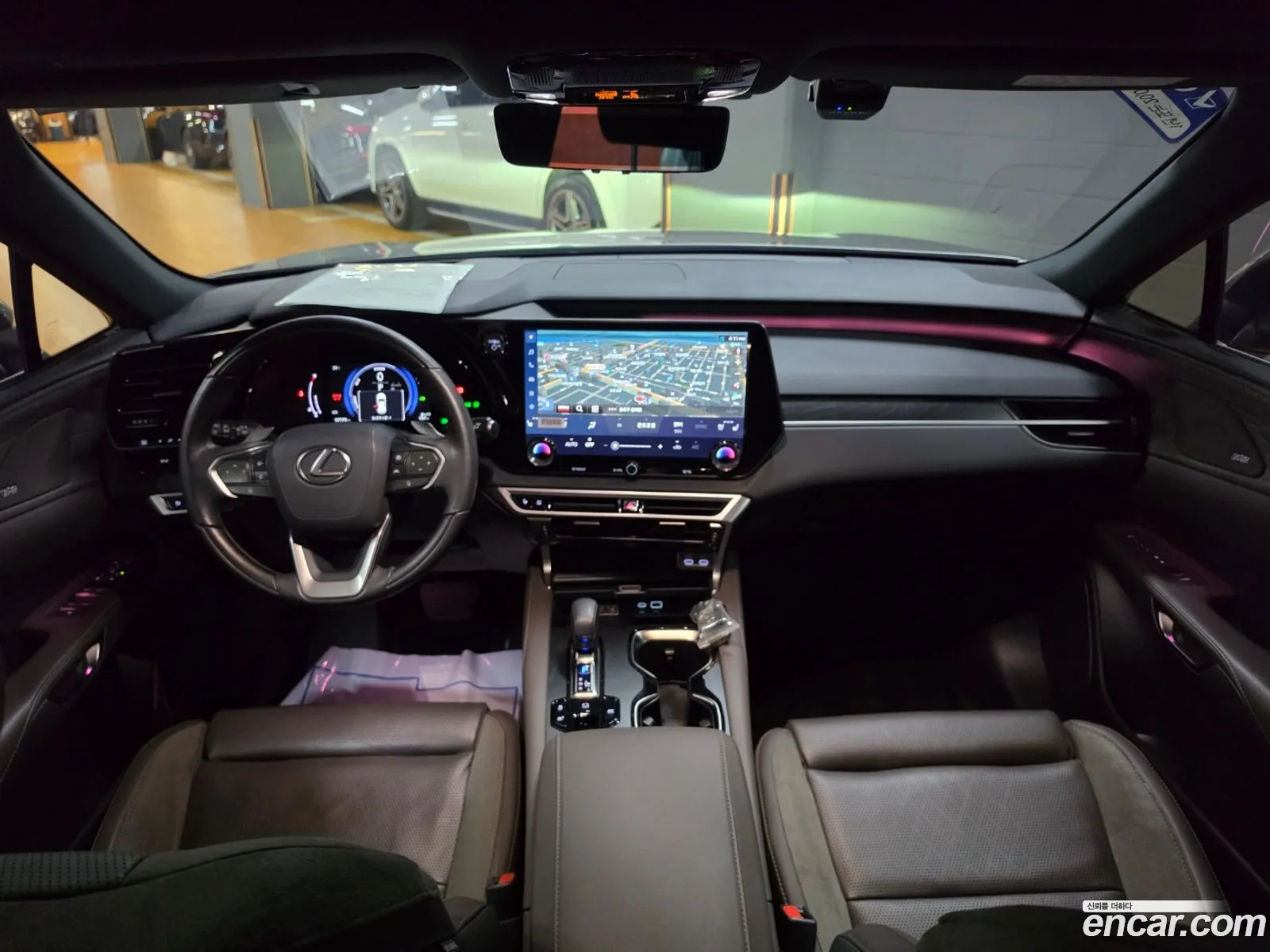 Lexus RX350h 2023 — 6