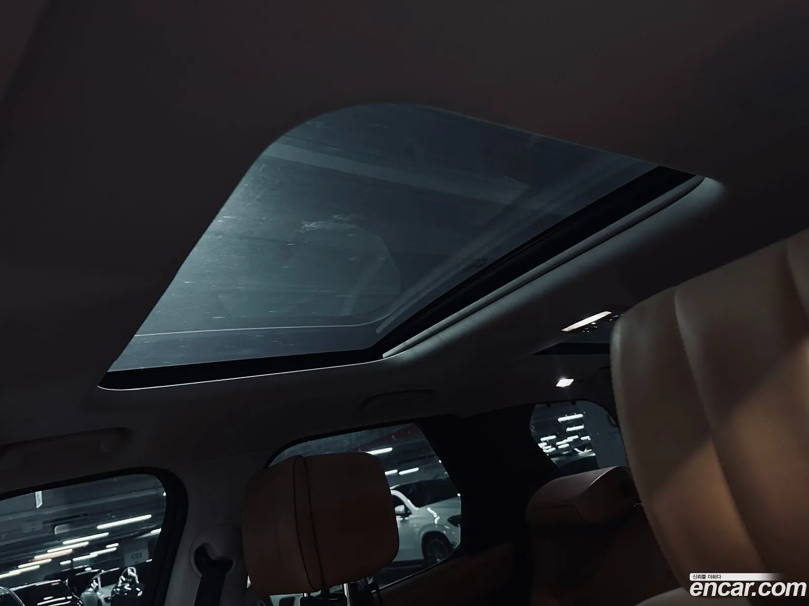 Land Rover Discovery 5 2017 — 19