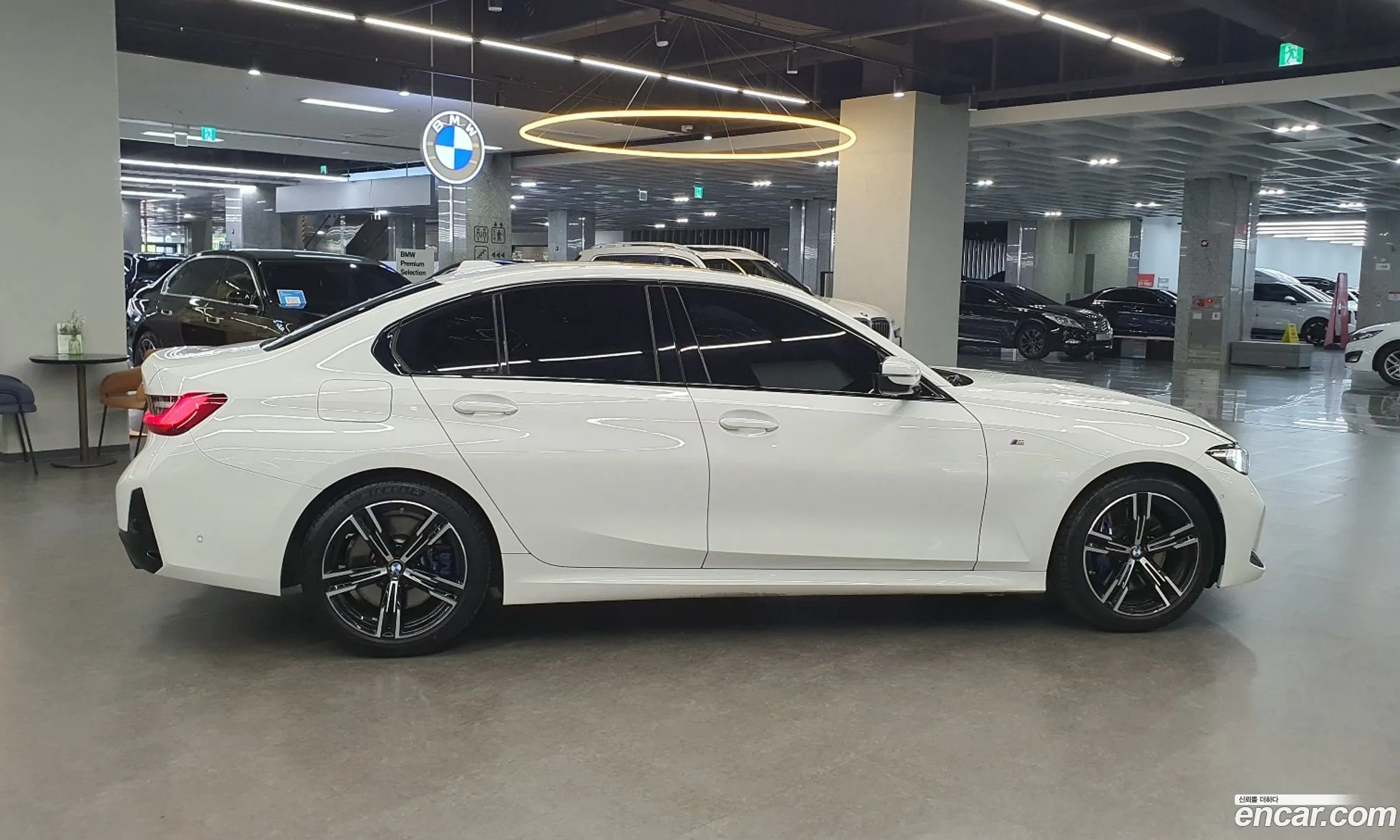 BMW 3 Series 2023 — 6