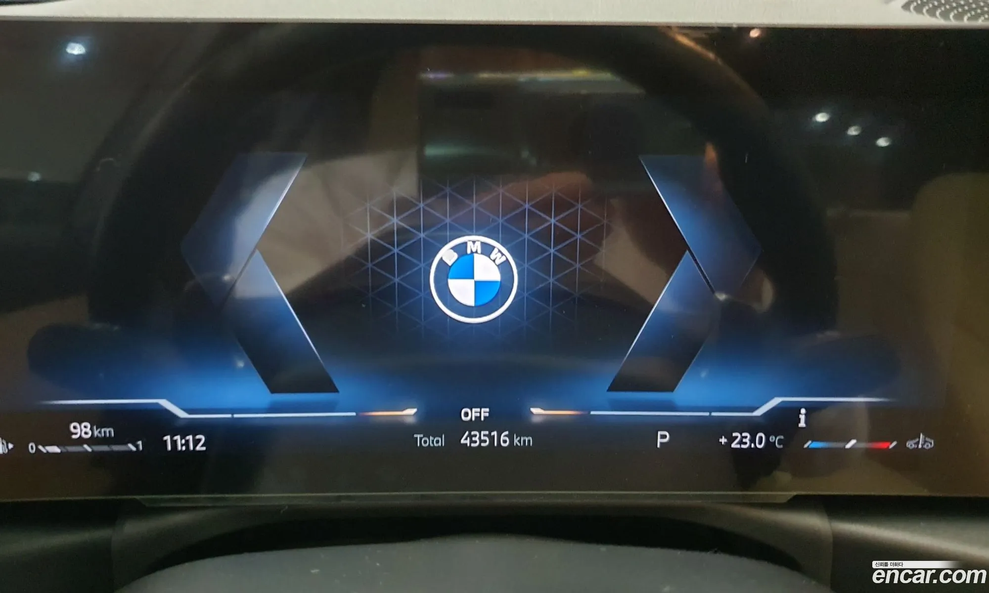 BMW 3 Series 2023 — 11