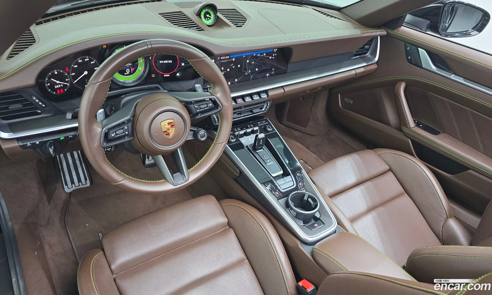 Porsche 911 2022 — 12