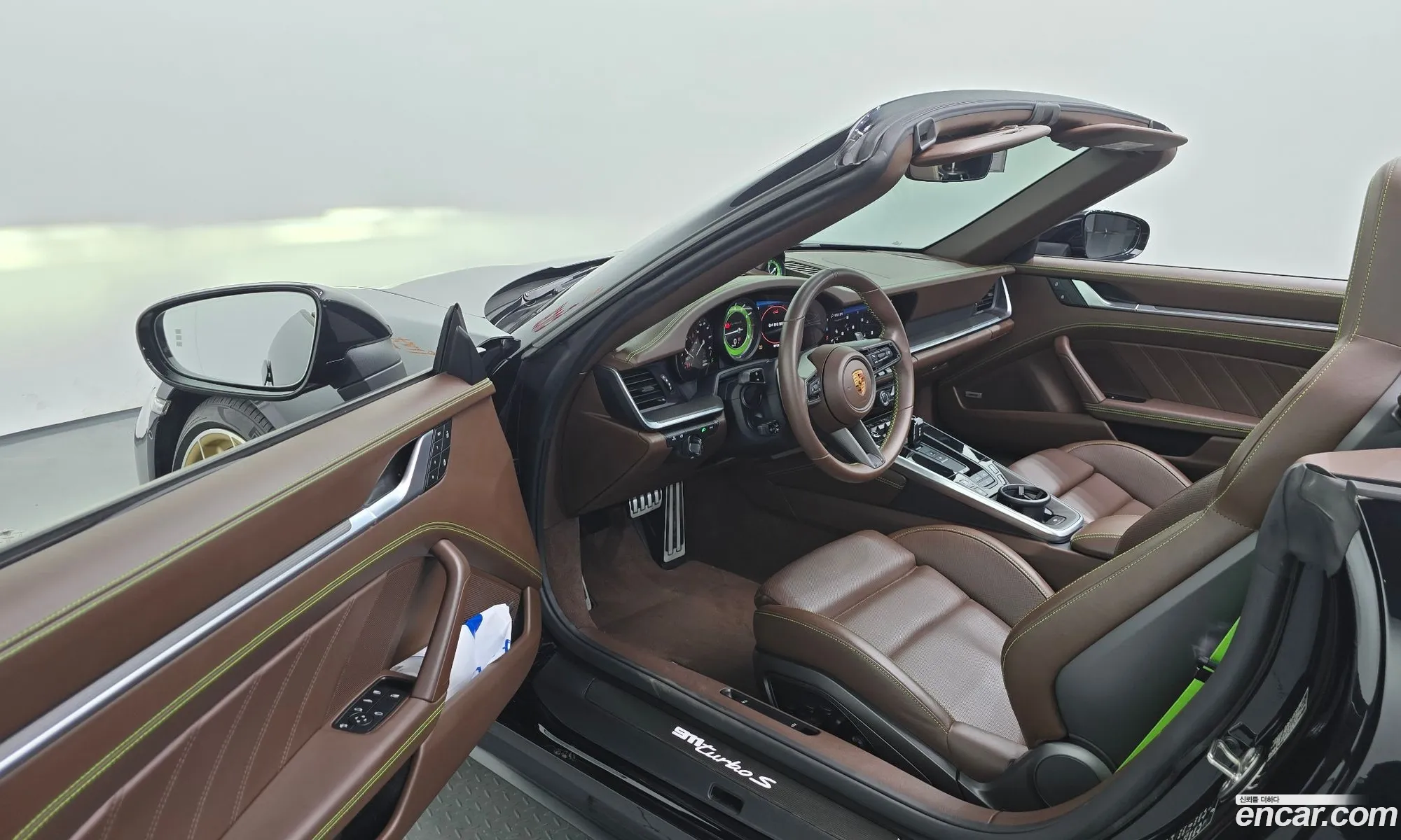 Porsche 911 2022 — 27
