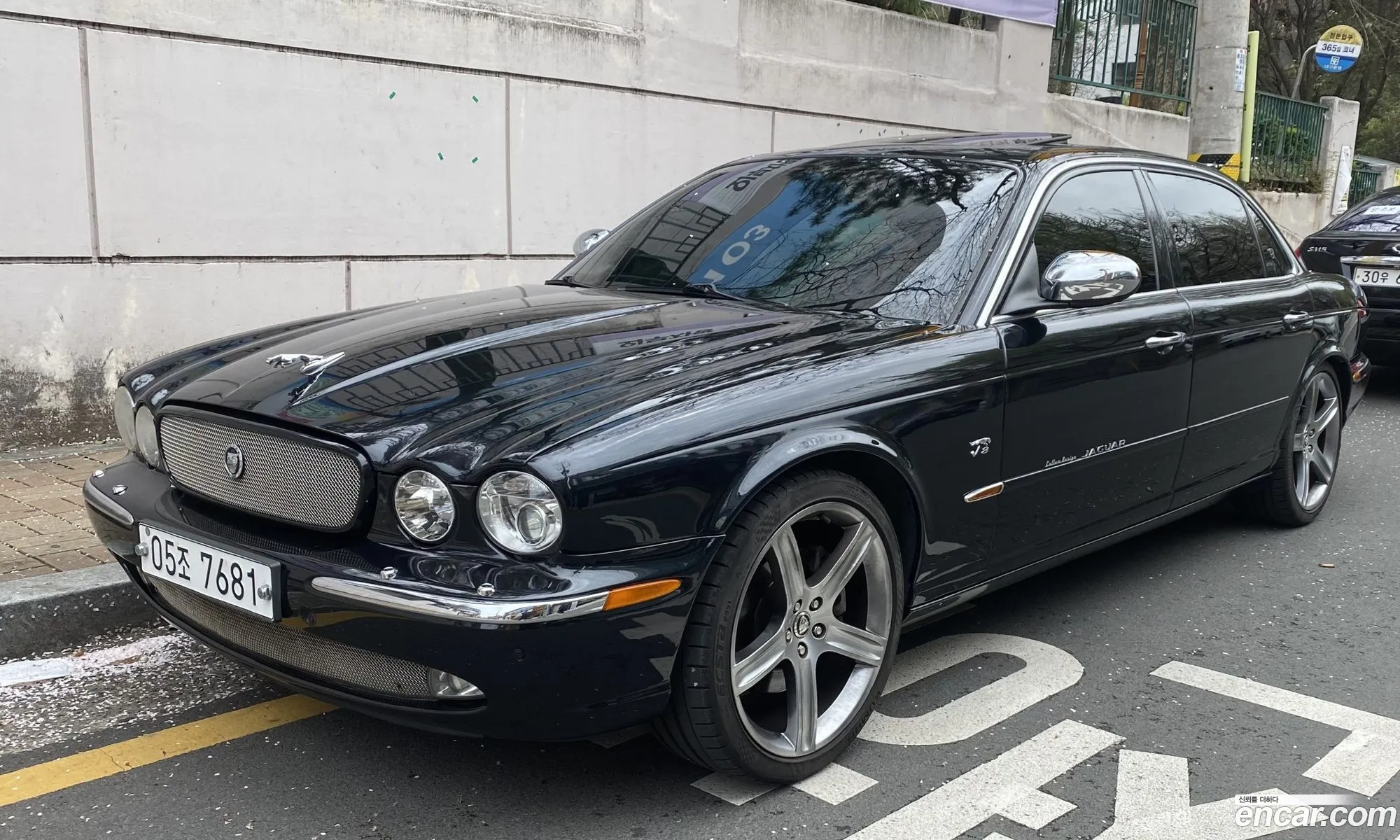 Jaguar XJ 2005 — 2
