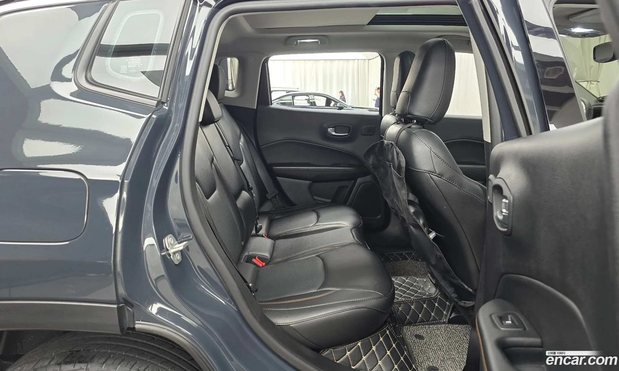 Jeep Compass 2018 3C4NJDCB4JT396705 — 10