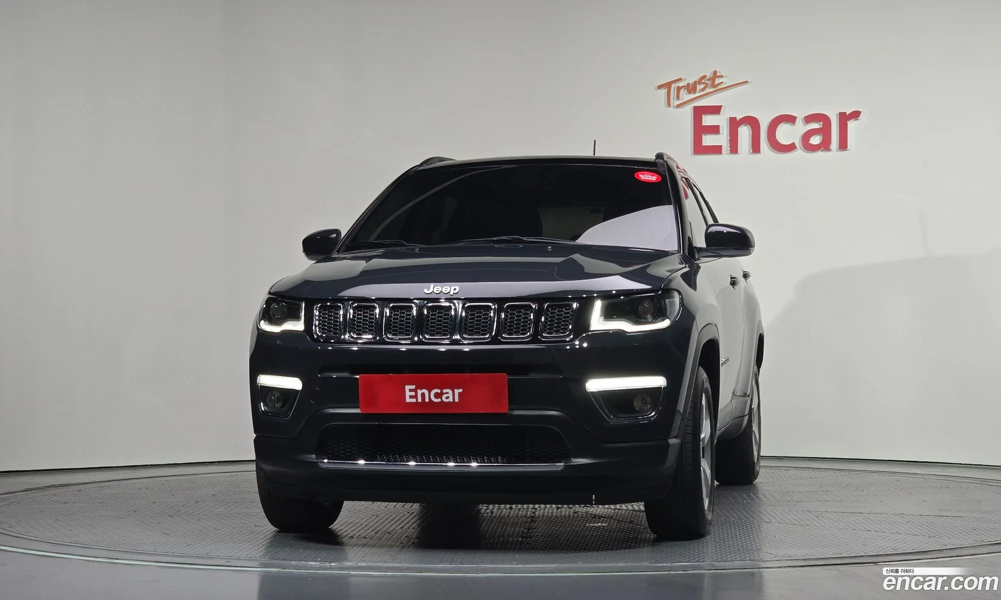 Jeep Compass 2018 3C4NJDCB4JT396705 — 2