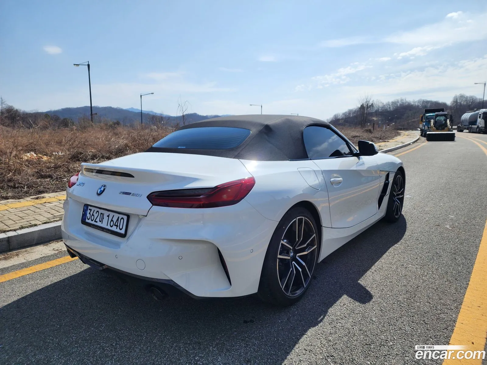 BMW Z4 2023 — 11