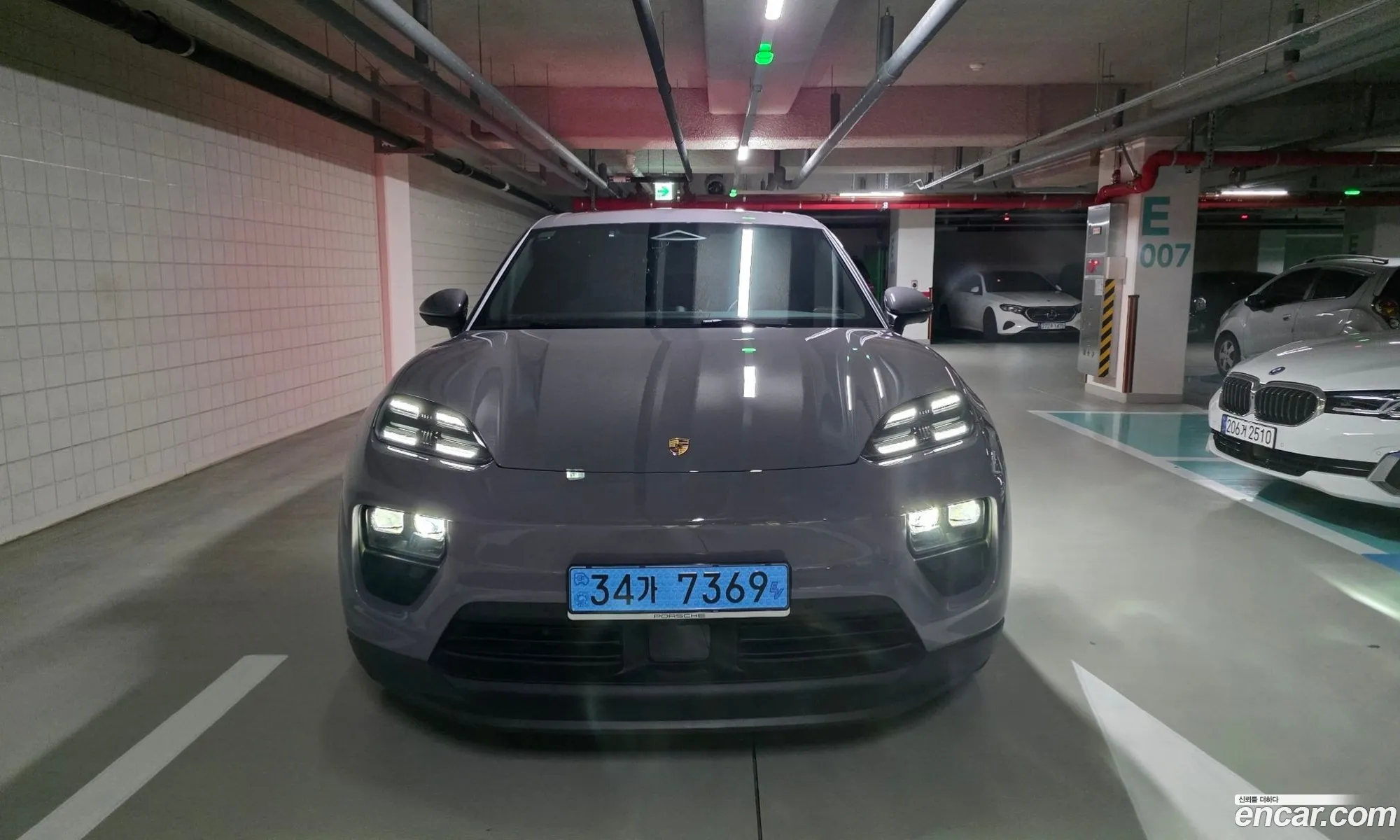 Porsche Macan EV 2025 — 10