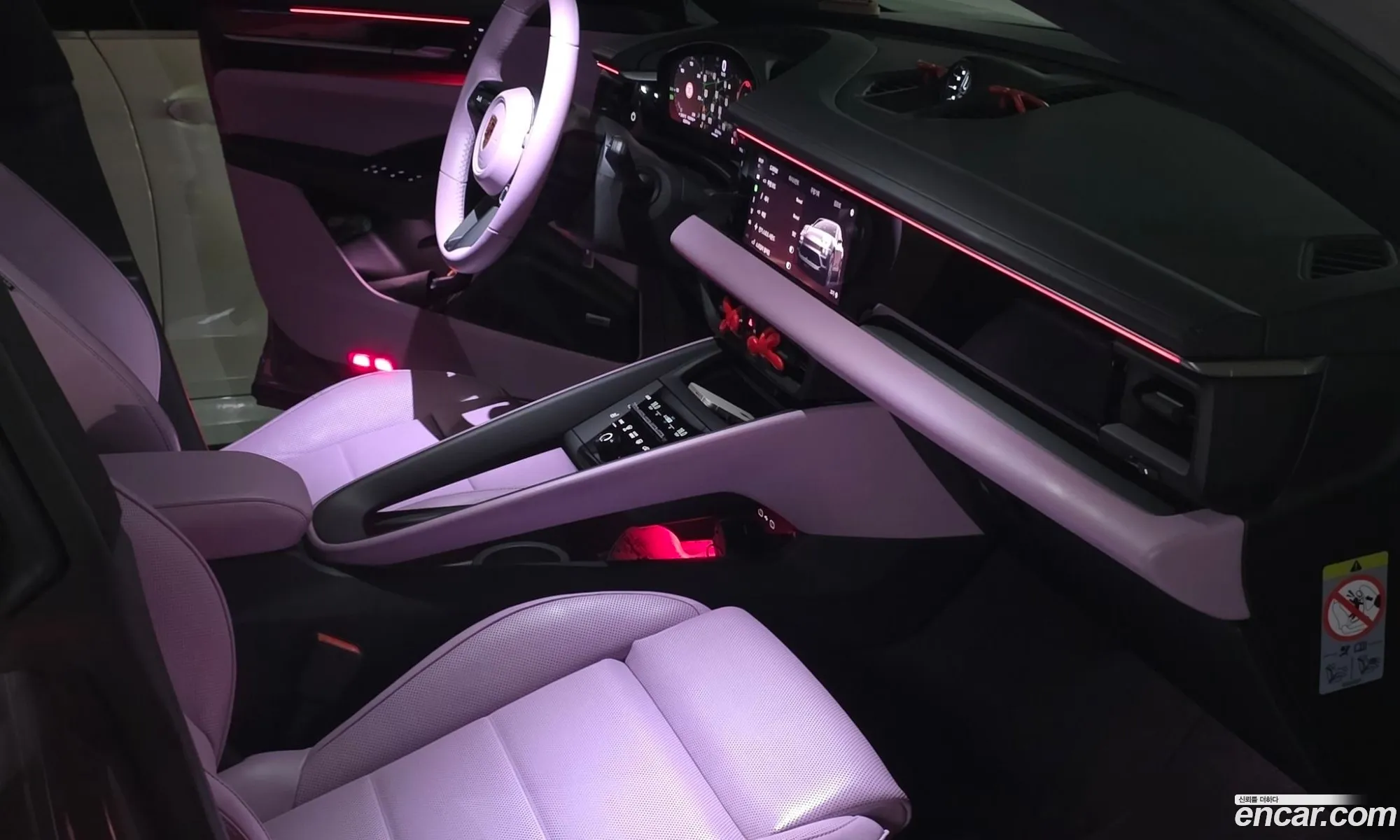 Porsche Macan EV 2025 — 7
