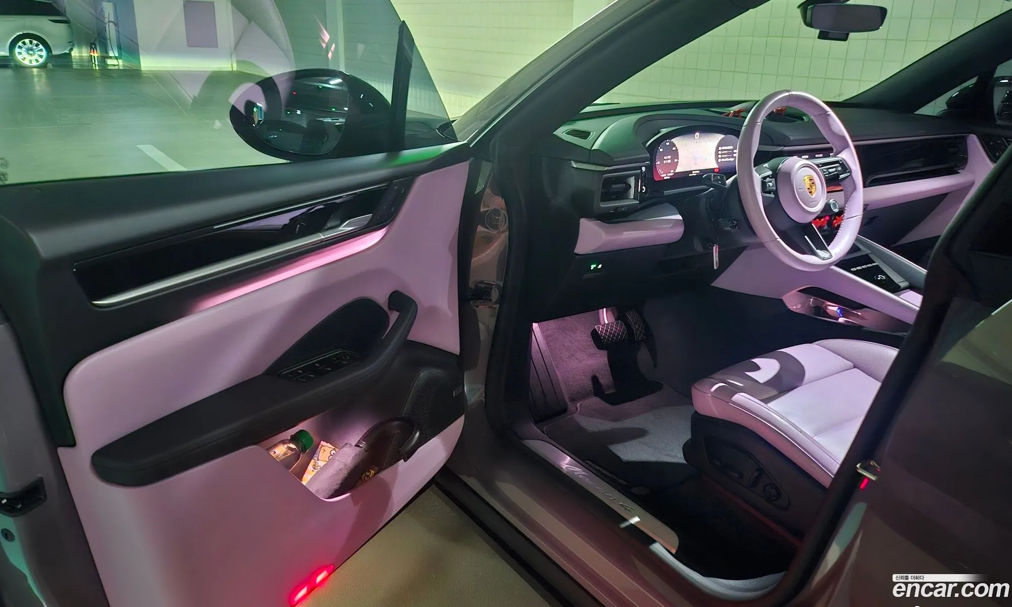 Porsche Macan EV 2025 — 17