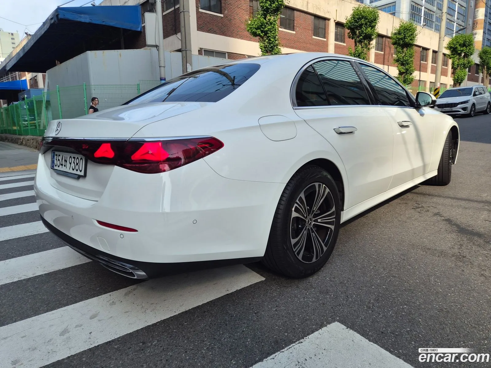 Mercedes-Benz E-Class W214 2025 — 3