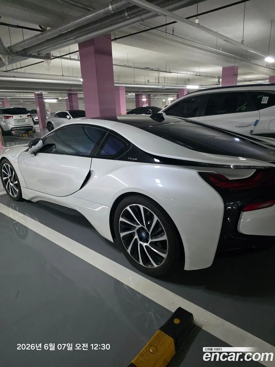 BMW i8 2015 — 3
