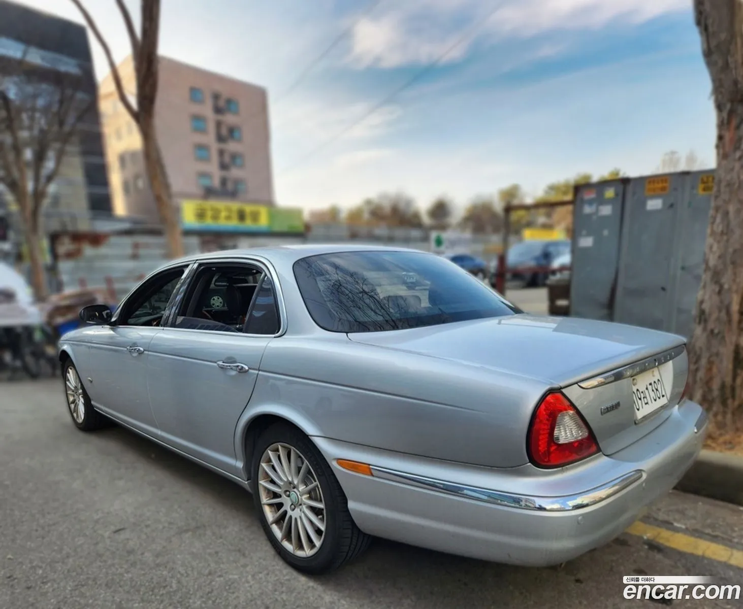 Jaguar XJ8 2006 — 4