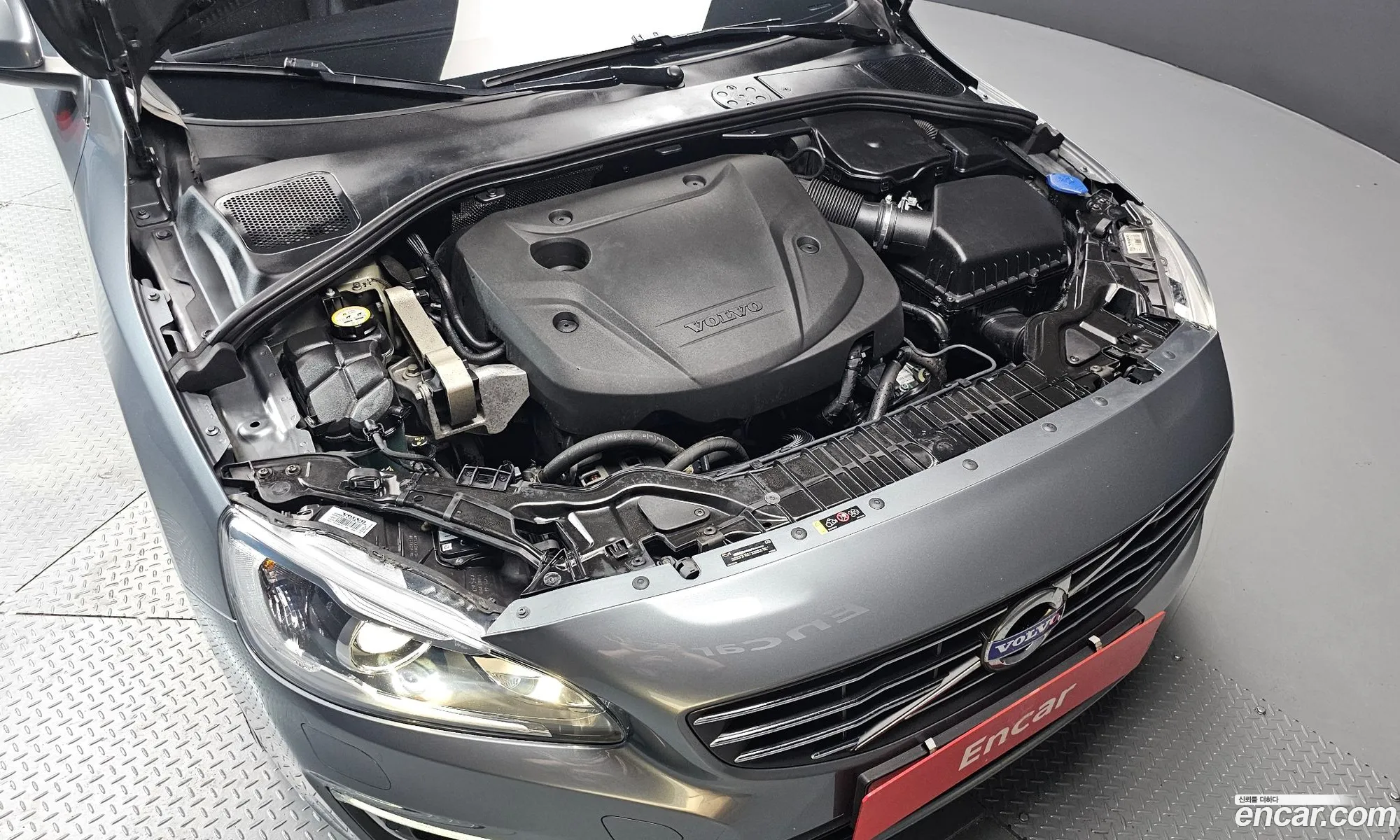 Volvo S60 2017 YV1FS79B0H2440076 — 7