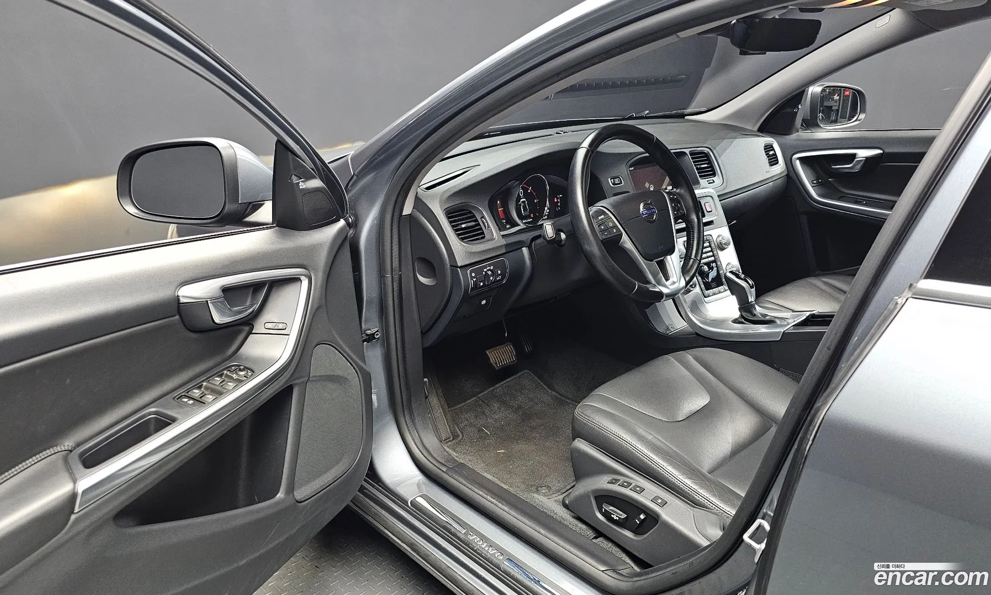 Volvo S60 2017 YV1FS79B0H2440076 — 15