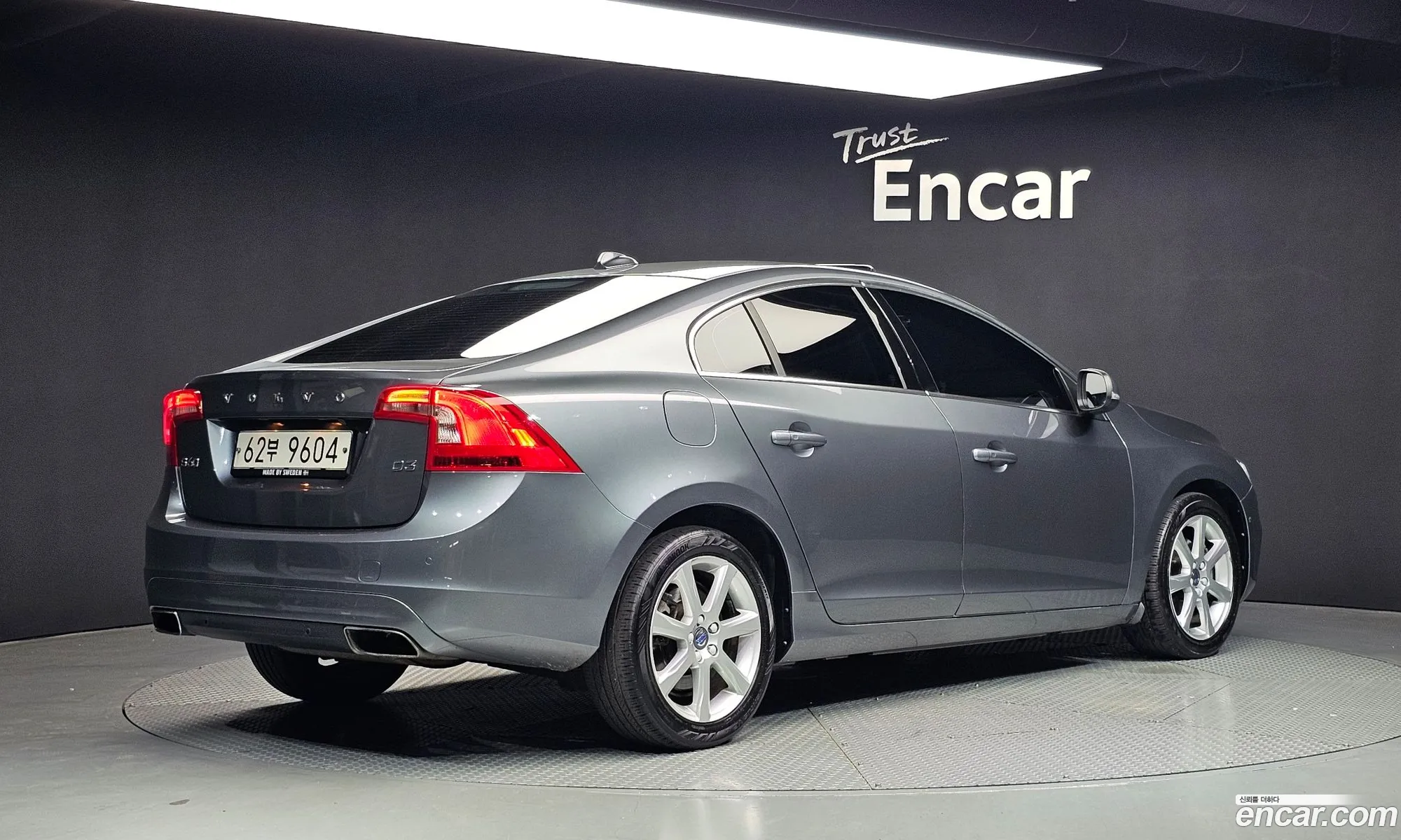 Volvo S60 2017 YV1FS79B0H2440076 — 3