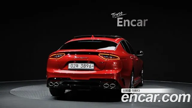 Kia Stinger 2019 — 3