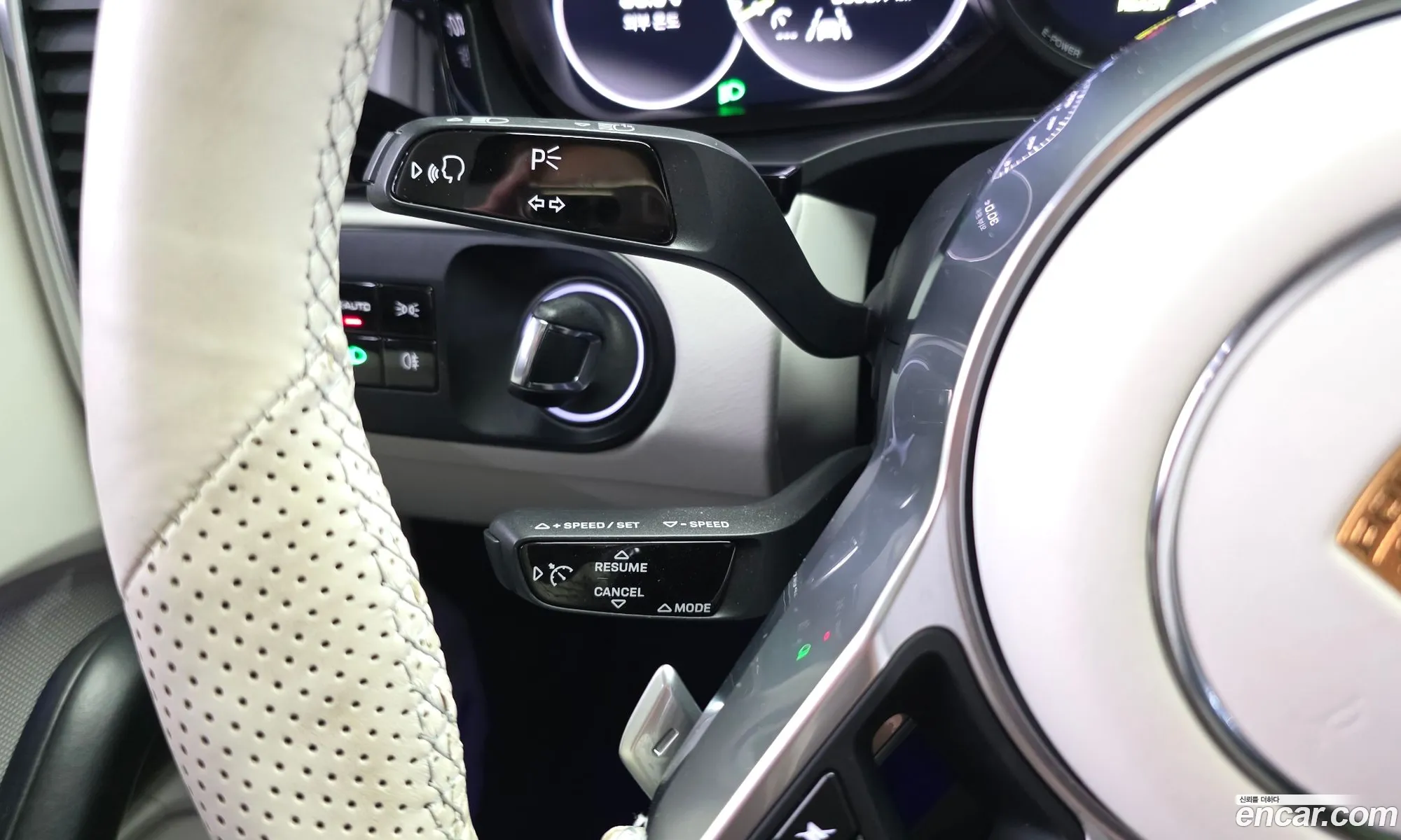 Porsche Cayenne 2020 WP1BE29Y5LDA72113 — 11