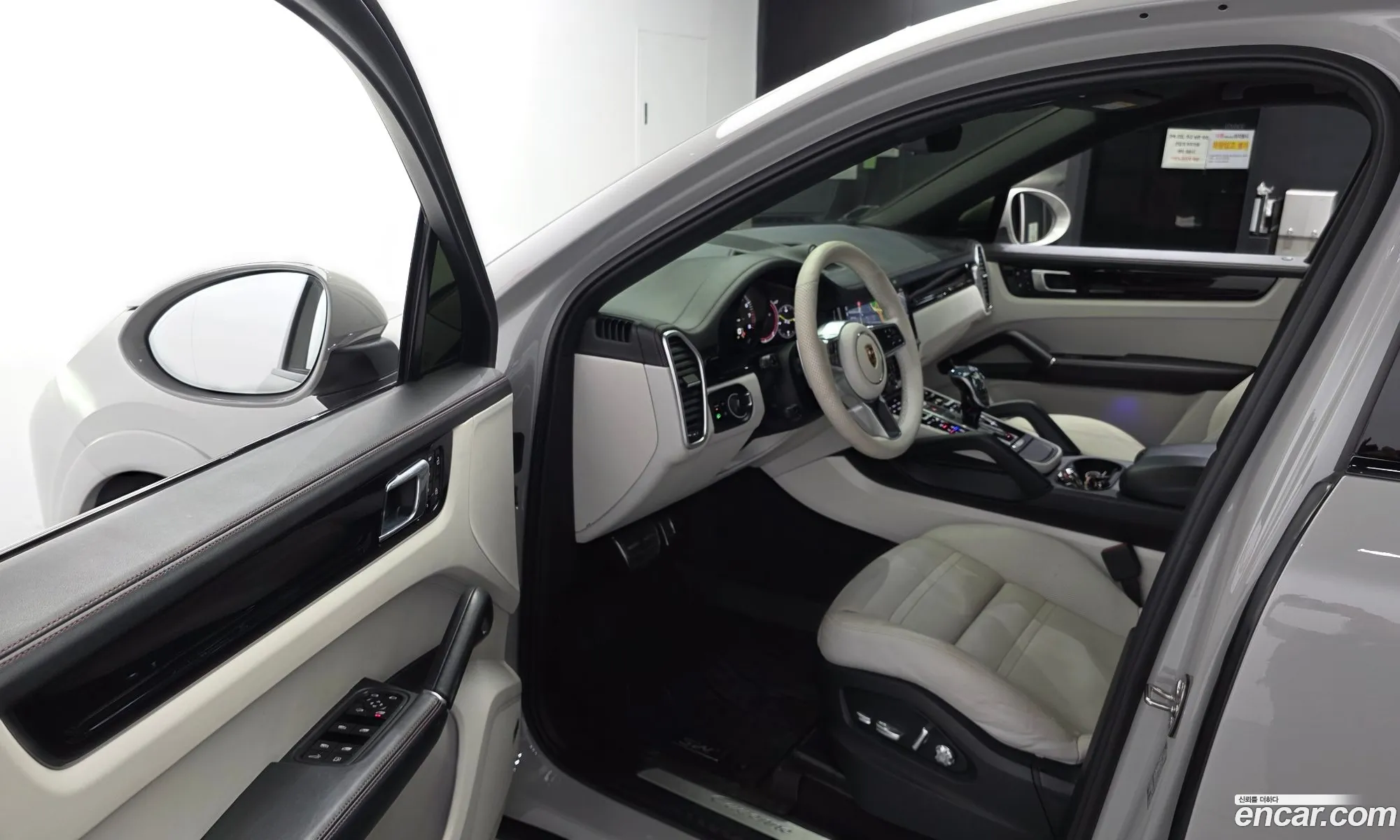 Porsche Cayenne 2020 WP1BE29Y5LDA72113 — 16
