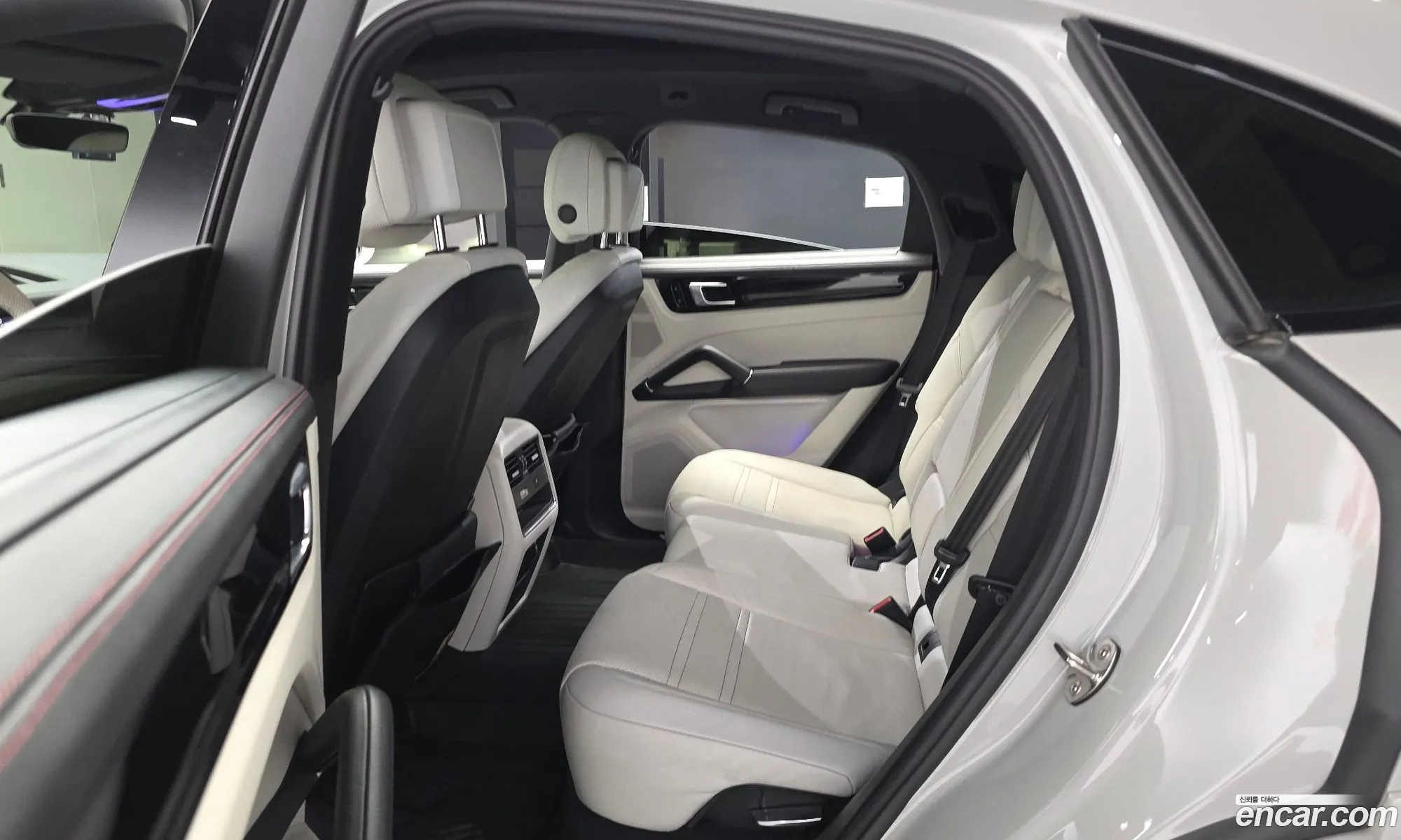 Porsche Cayenne 2020 WP1BE29Y5LDA72113 — 2