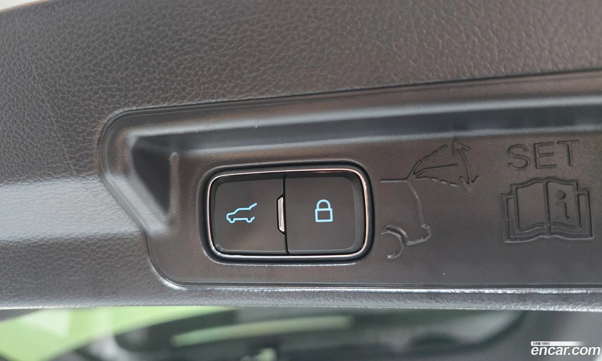 Ford Explorer 6th Gen 2021 1FMSK8FH9MGA35272 — 12
