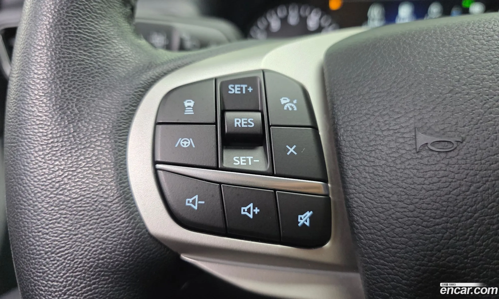 Ford Explorer 6th Gen 2021 1FMSK8FH9MGA35272 — 29