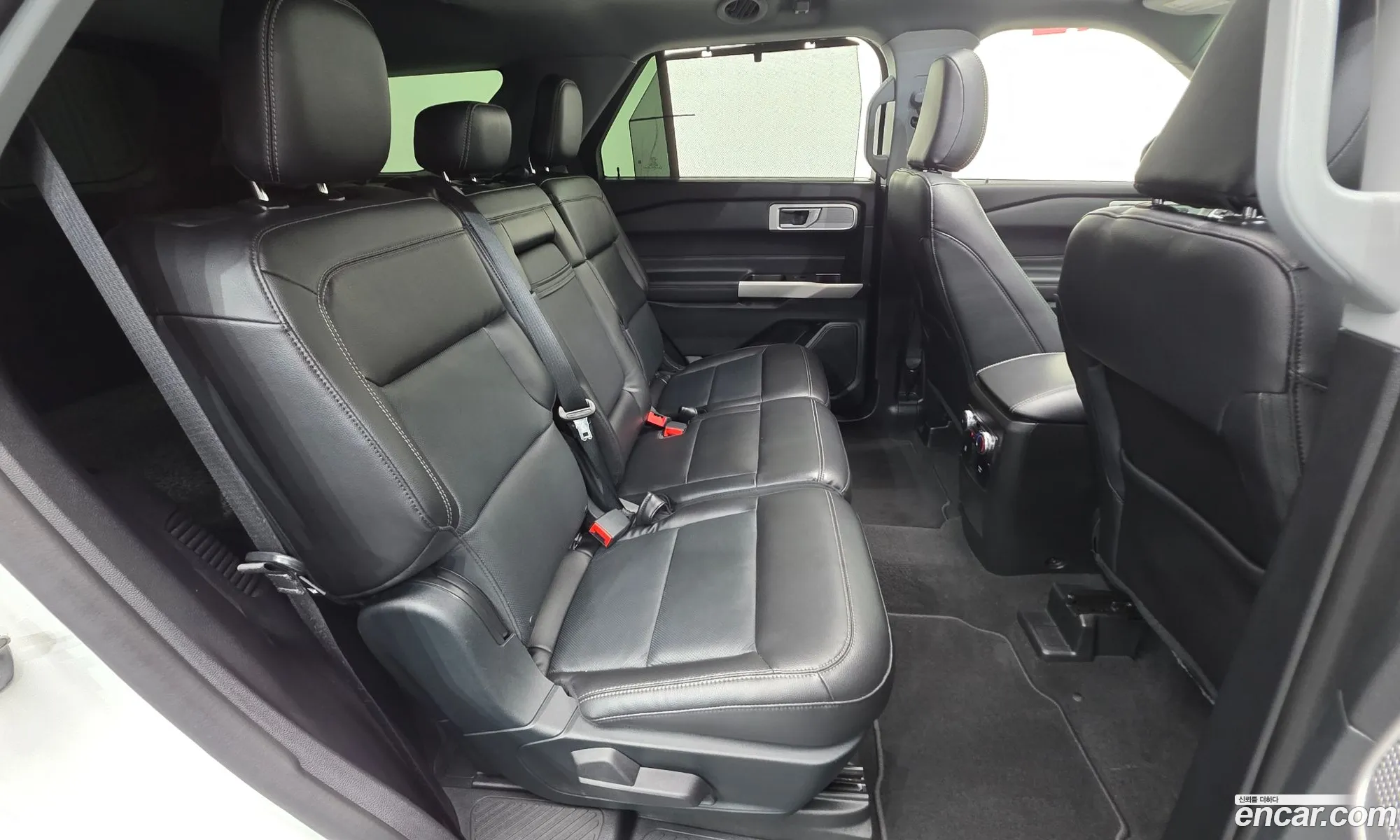 Ford Explorer 6th Gen 2021 1FMSK8FH9MGA35272 — 11