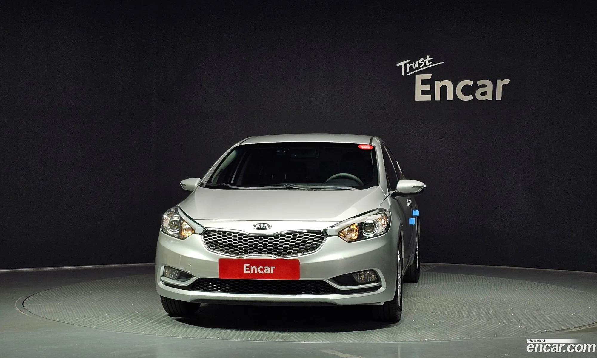 Kia K3 2013 — 2