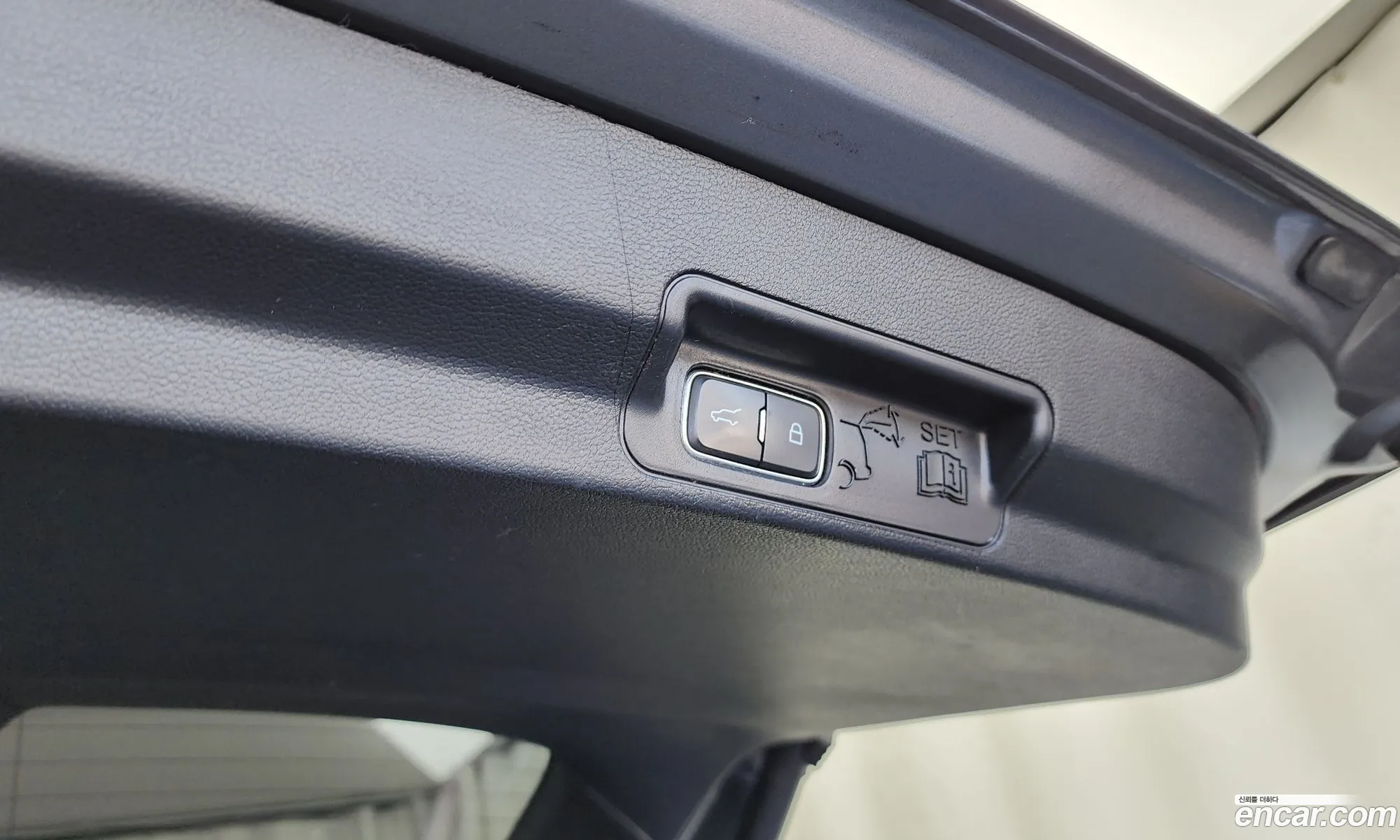 Ford Explorer 6th Gen 2021 1FMSK8FH3MGA09489 — 27