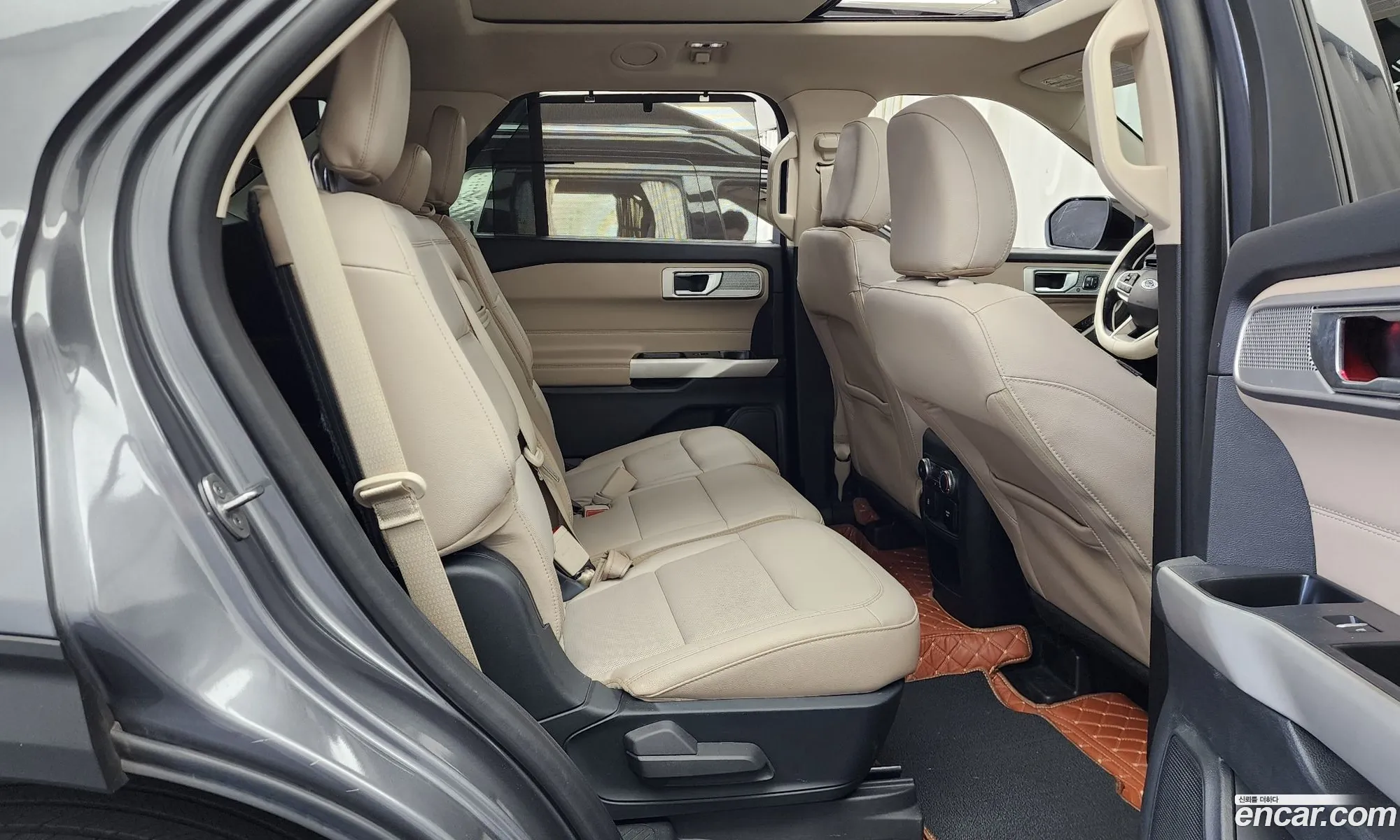 Ford Explorer 6th Gen 2021 1FMSK8FH3MGA09489 — 25