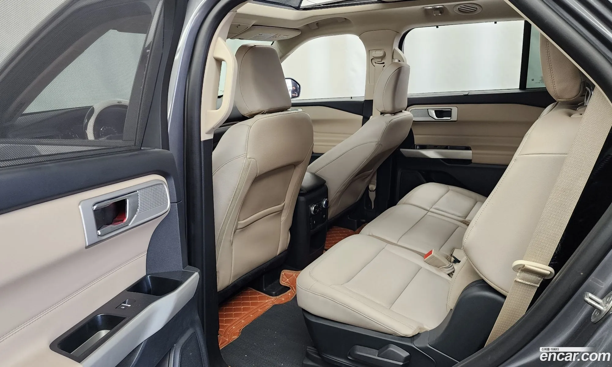 Ford Explorer 6th Gen 2021 1FMSK8FH3MGA09489 — 34