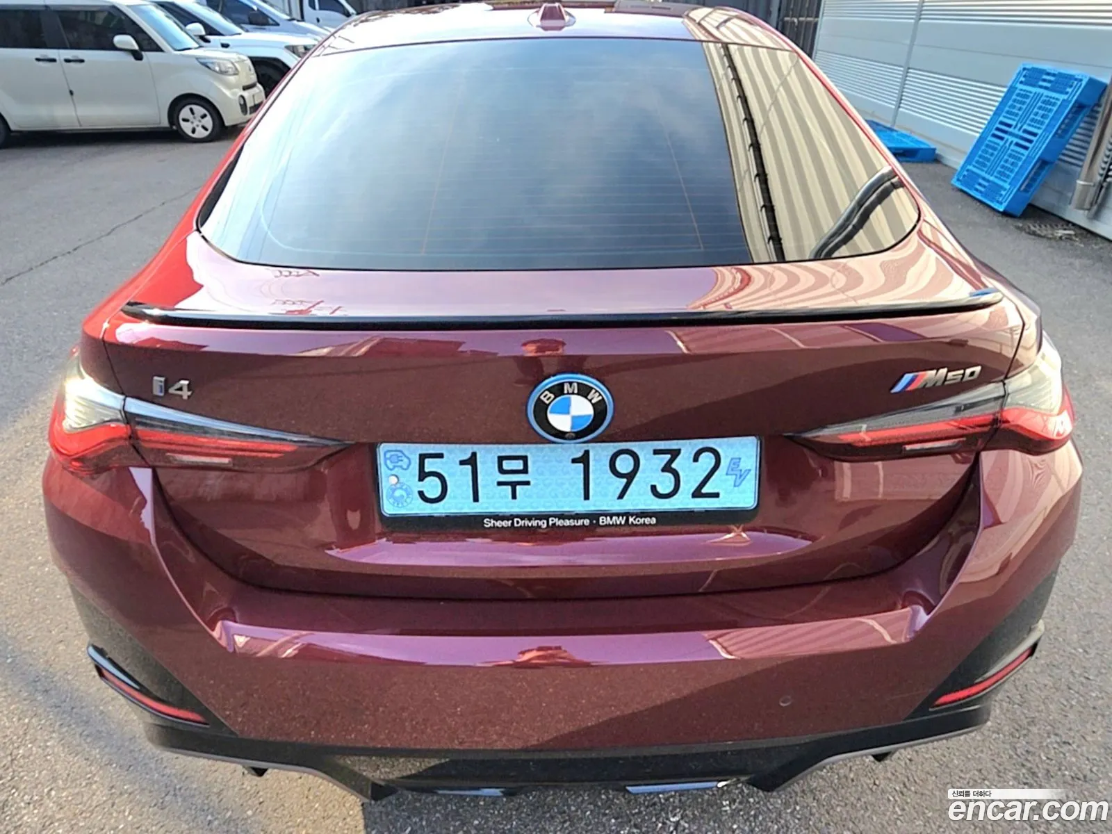 BMW i4 2023 — 14