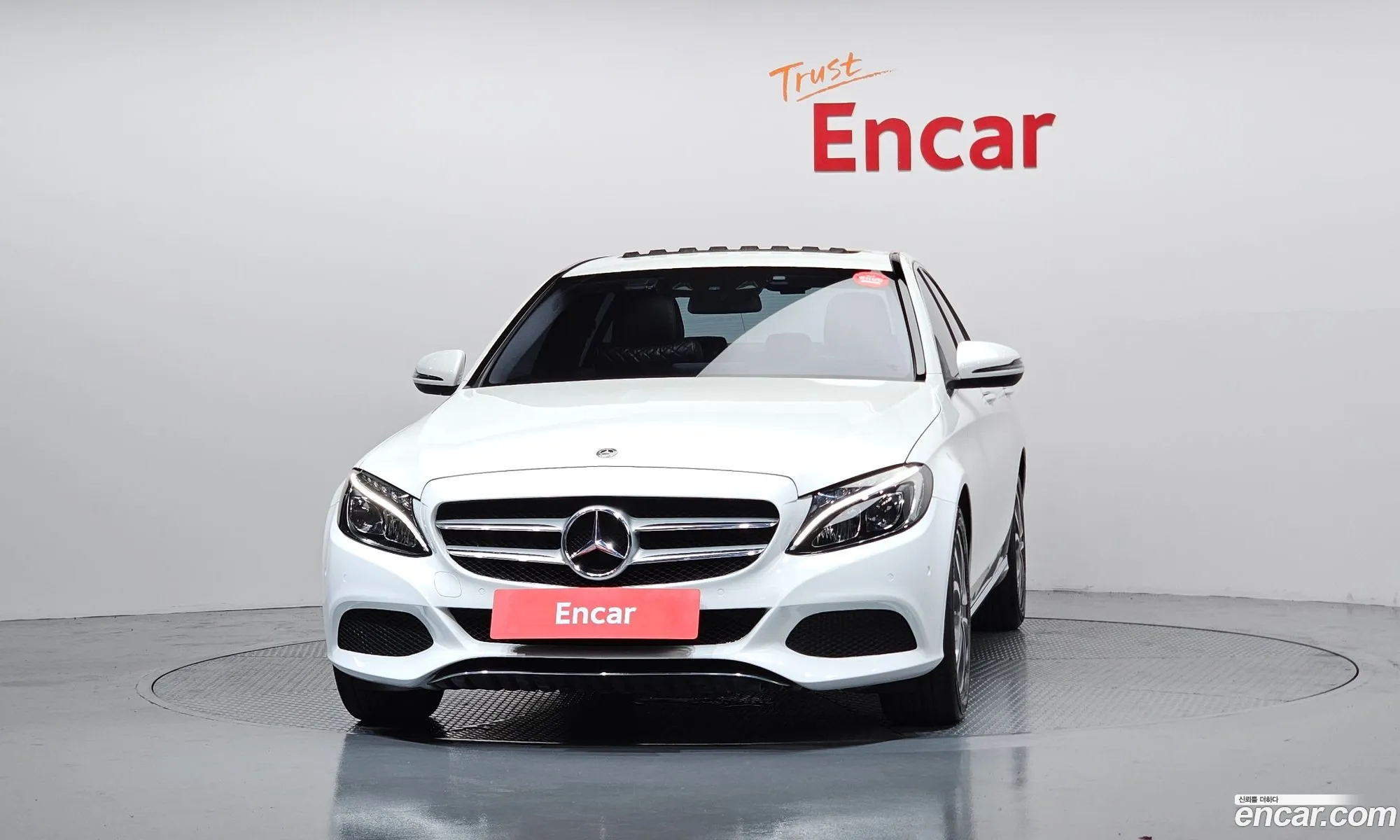 Mercedes-Benz C-Class W205 2017 — 18