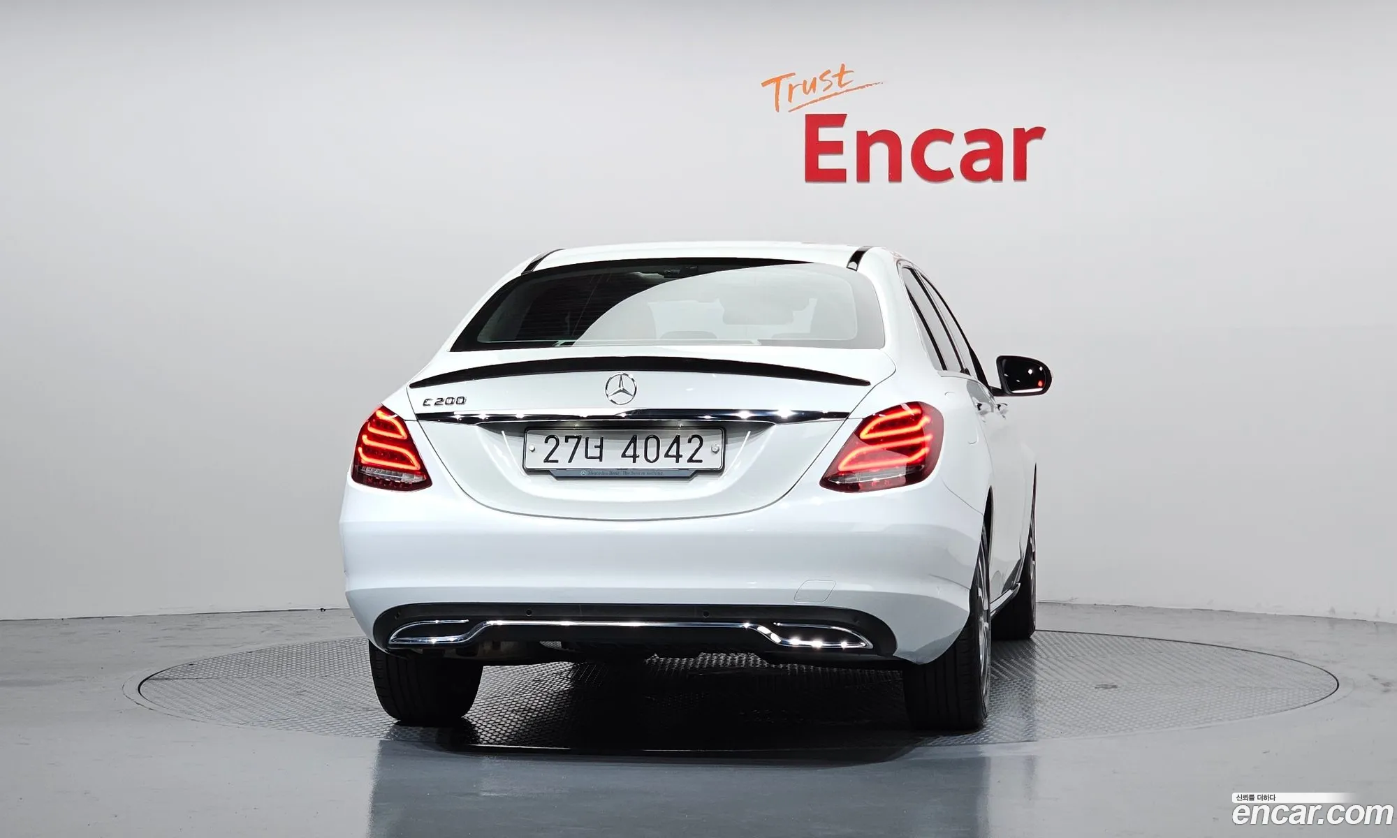 Mercedes-Benz C-Class W205 2017 — 10