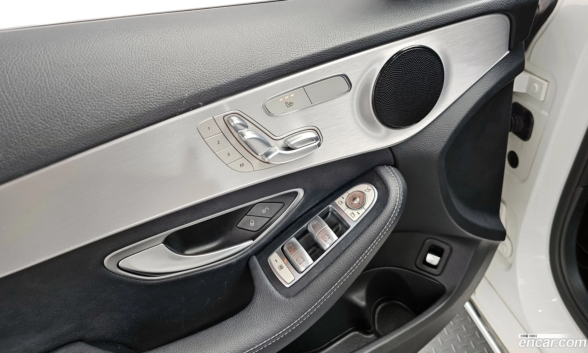 Mercedes-Benz C-Class W205 2017 — 2