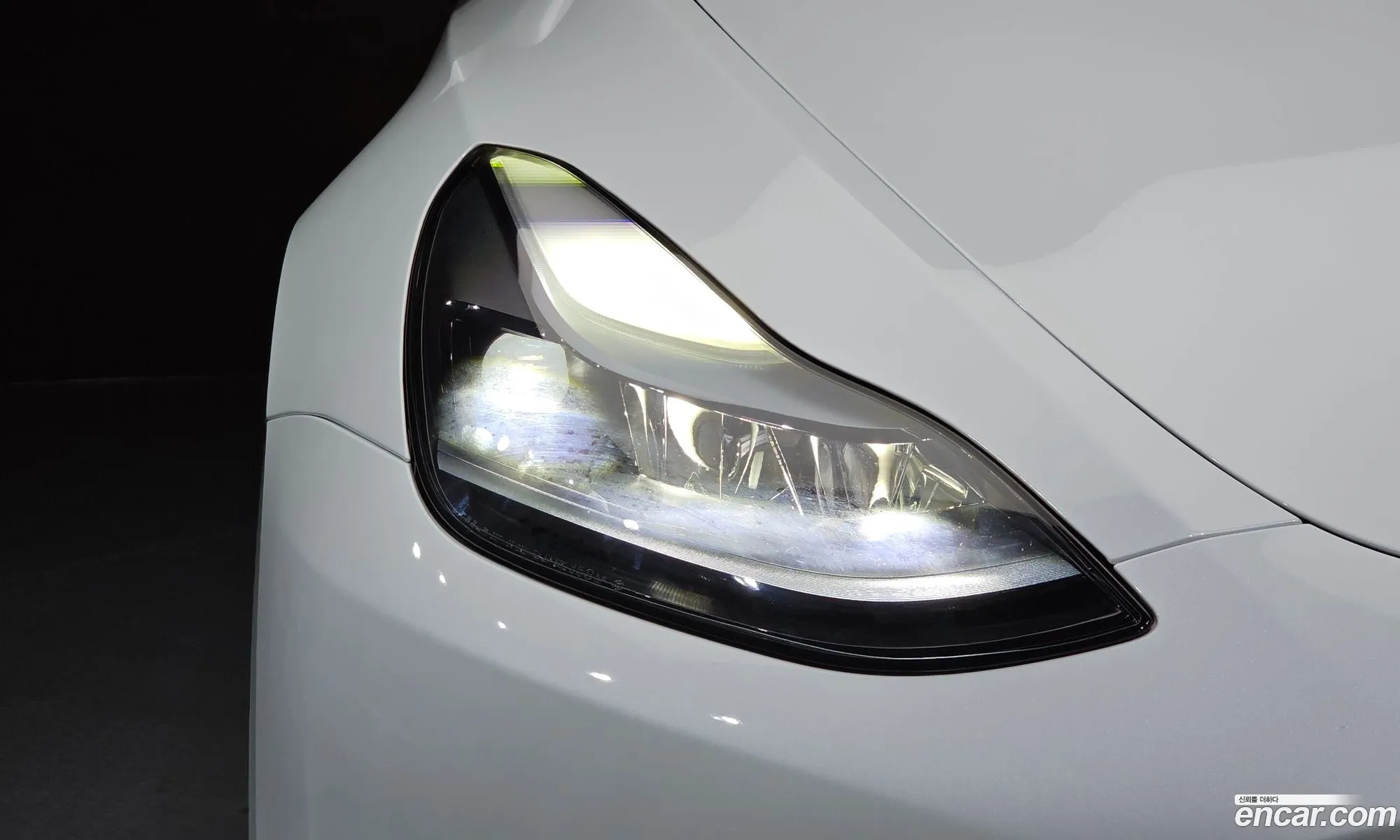 Tesla Model Y 2024 — 3