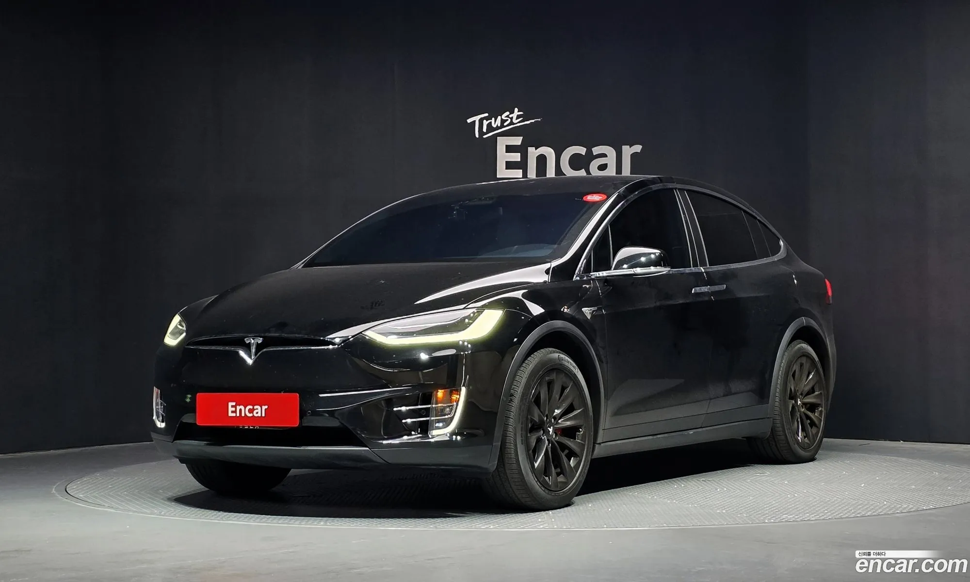 Tesla Model X 2020 — 5
