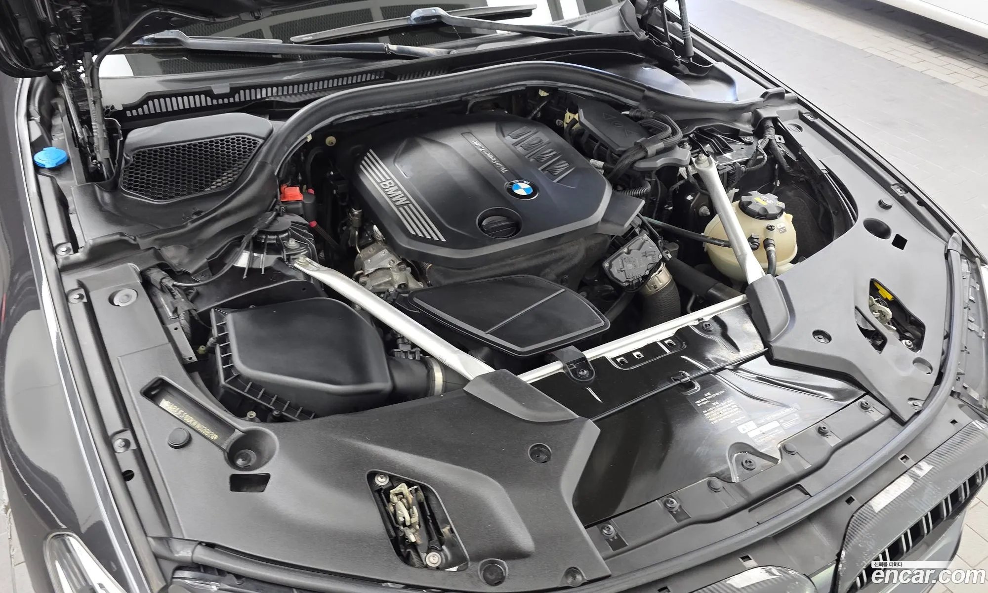 BMW 5 Series 2019 — 14