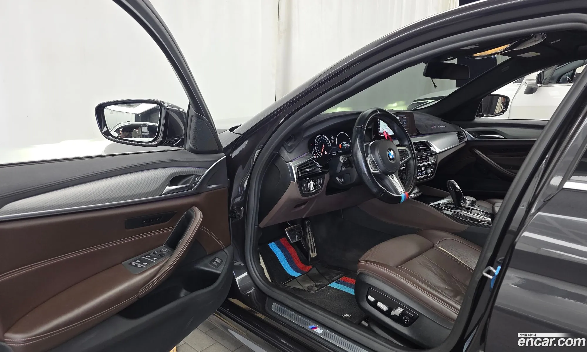 BMW 5 Series 2019 — 18