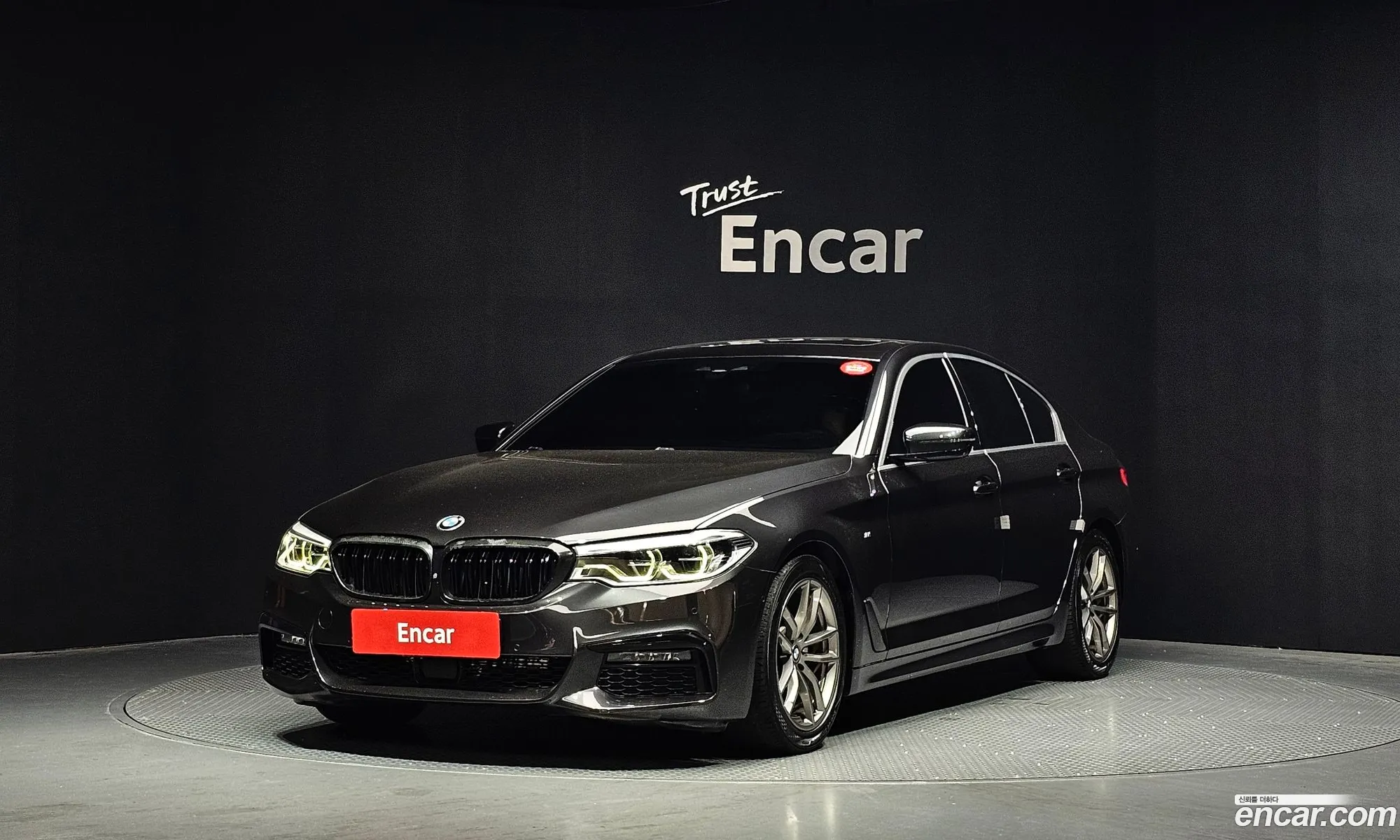 BMW 5 Series 2019 — 10