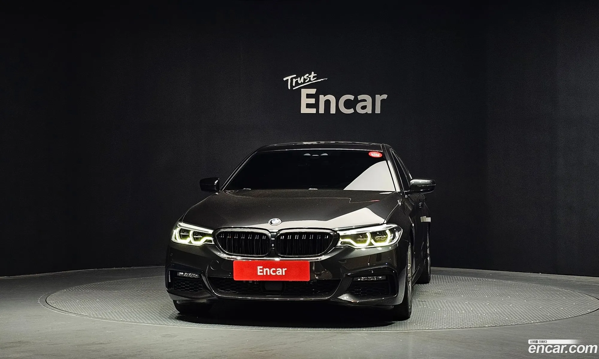 BMW 5 Series 2019 — 8