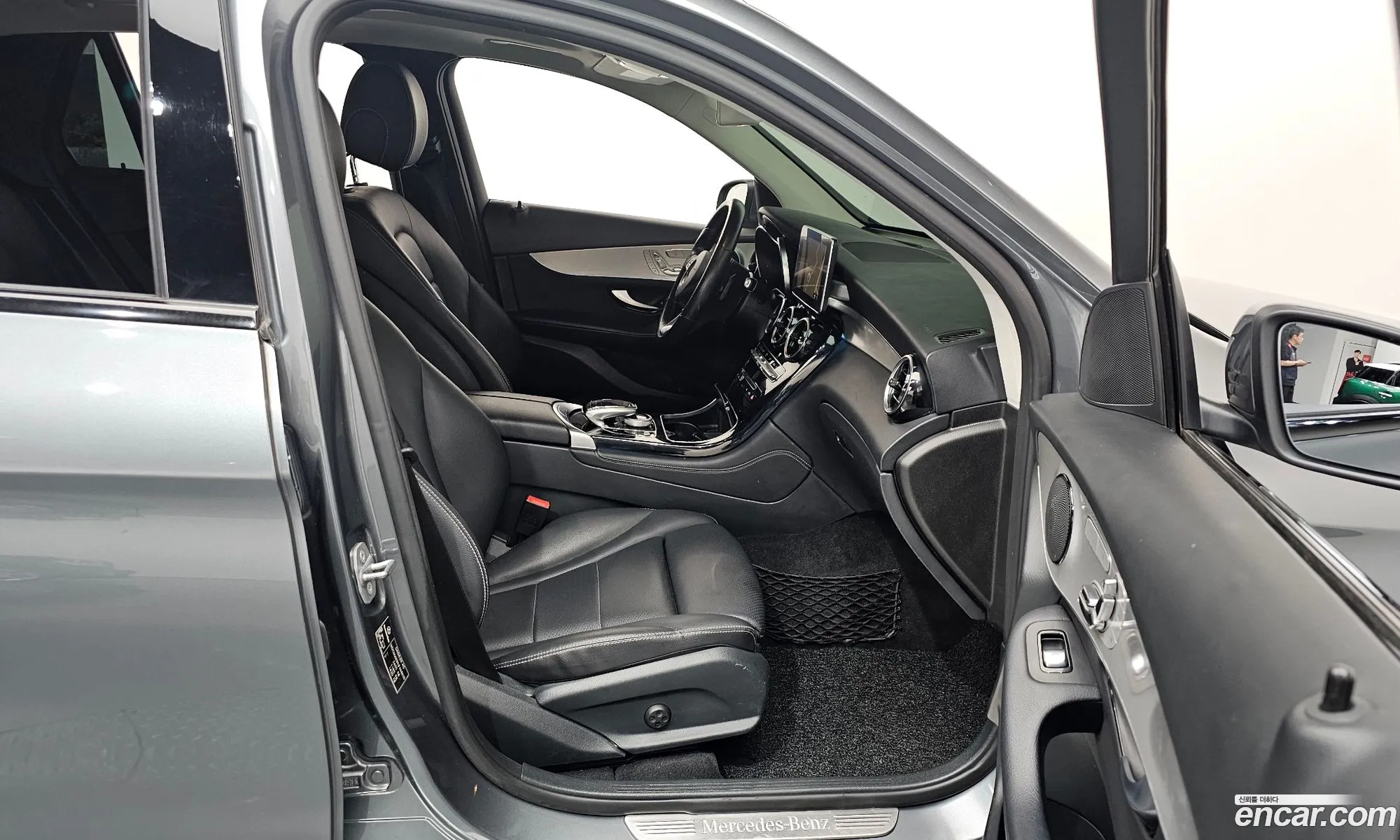 Mercedes-Benz GLC-Class X253 2018 — 20