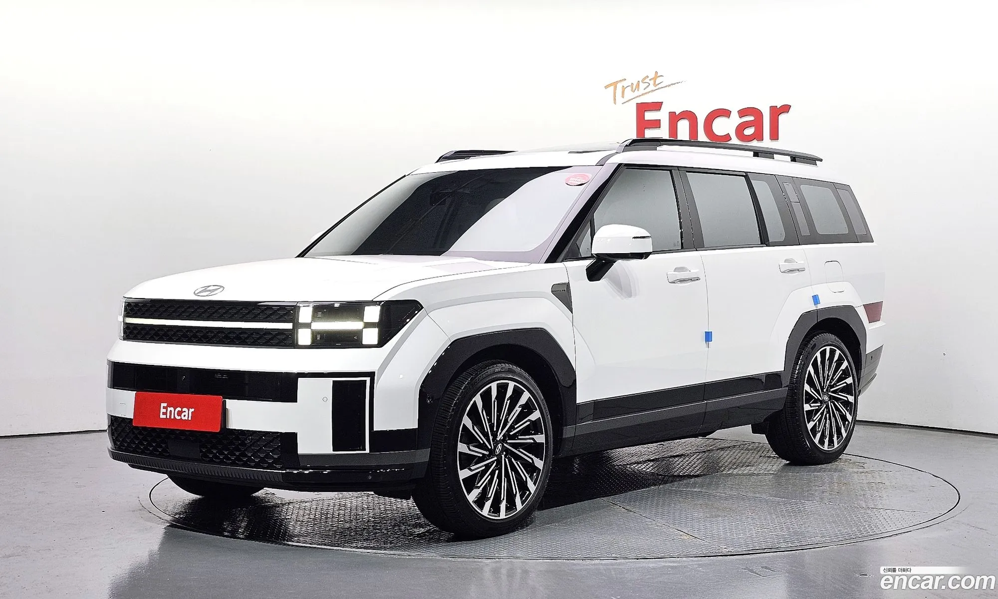 Hyundai Santa Fe 2024 — 2