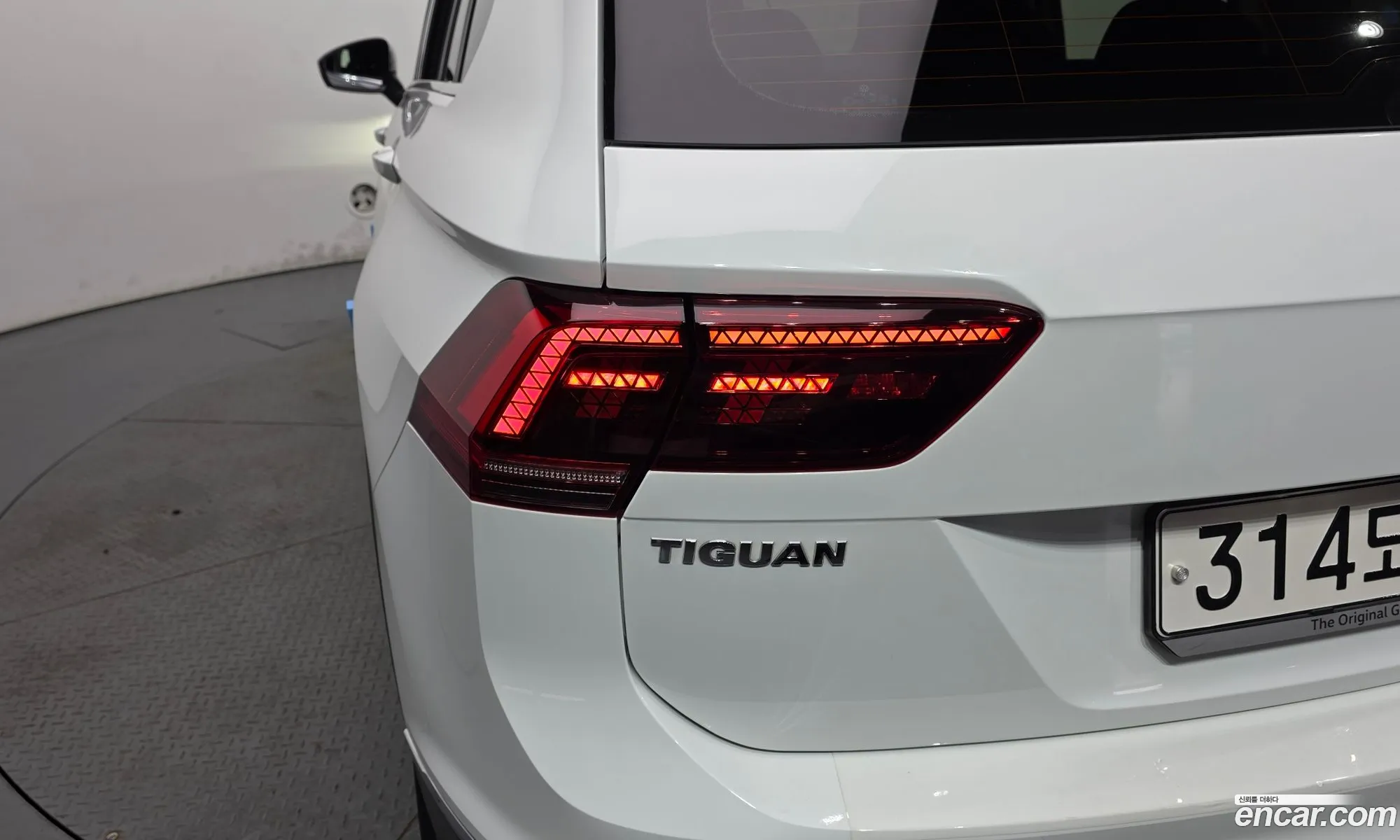 Volkswagen Tiguan 2020 — 23