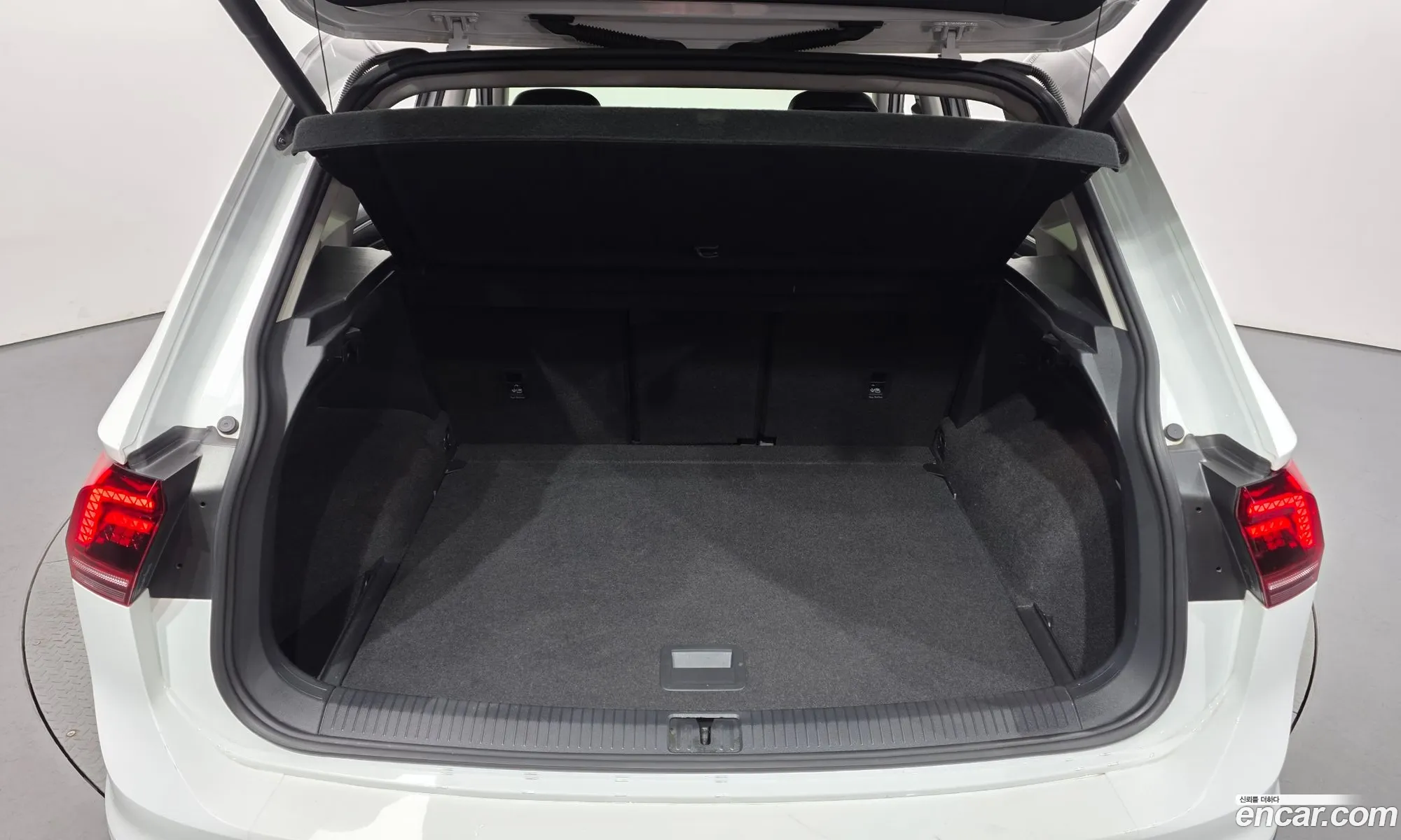 Volkswagen Tiguan 2020 — 10